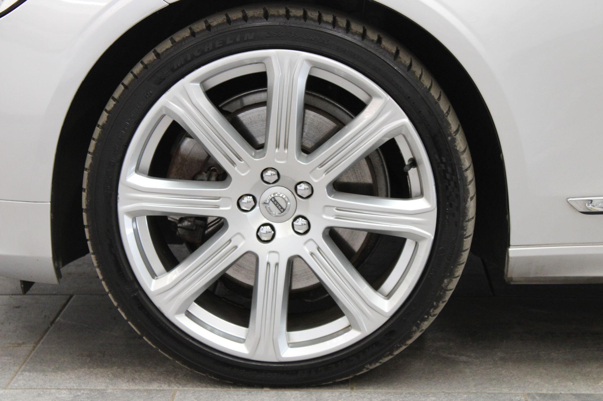 Volvo V90 - Image 25