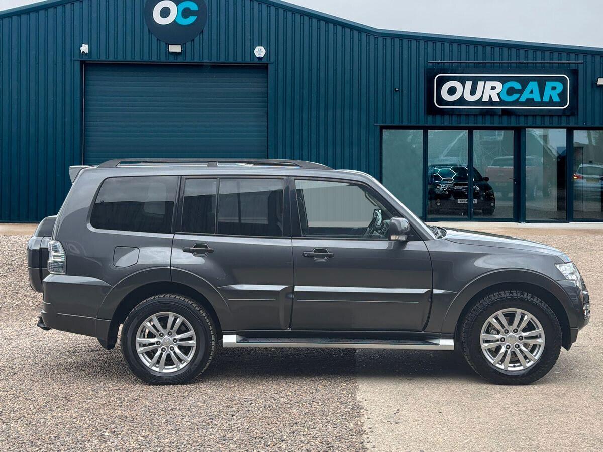 Mitsubishi Shogun - Image 2