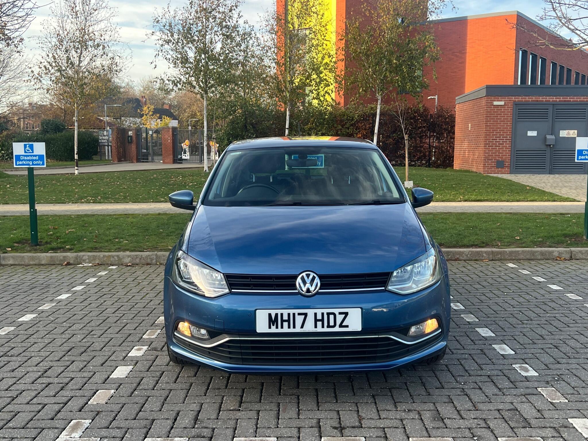 Volkswagen Polo - Image 9