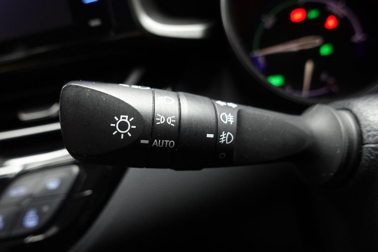 Toyota C-Hr - Image 41