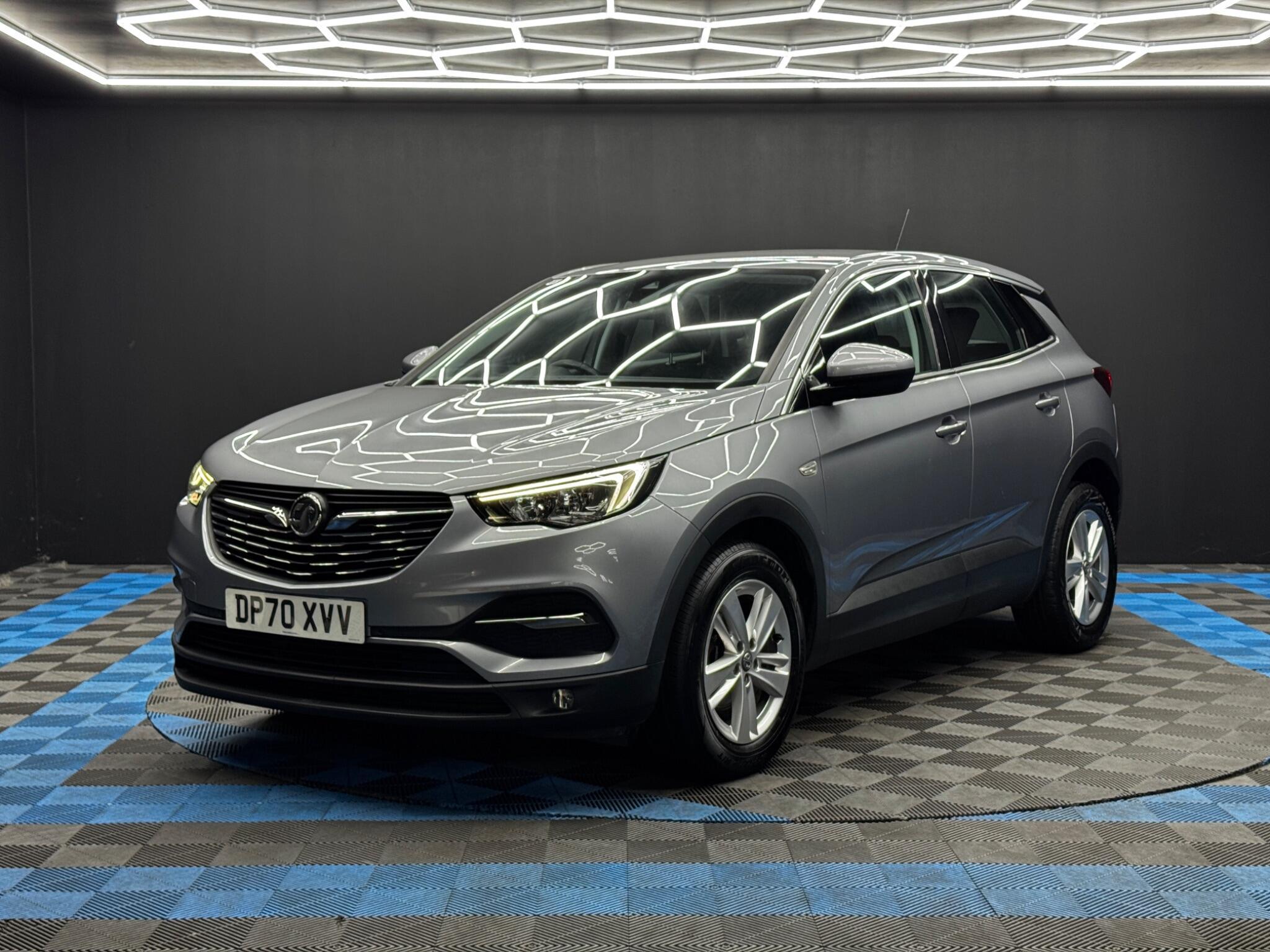 Vauxhall Grandland X - Image 3