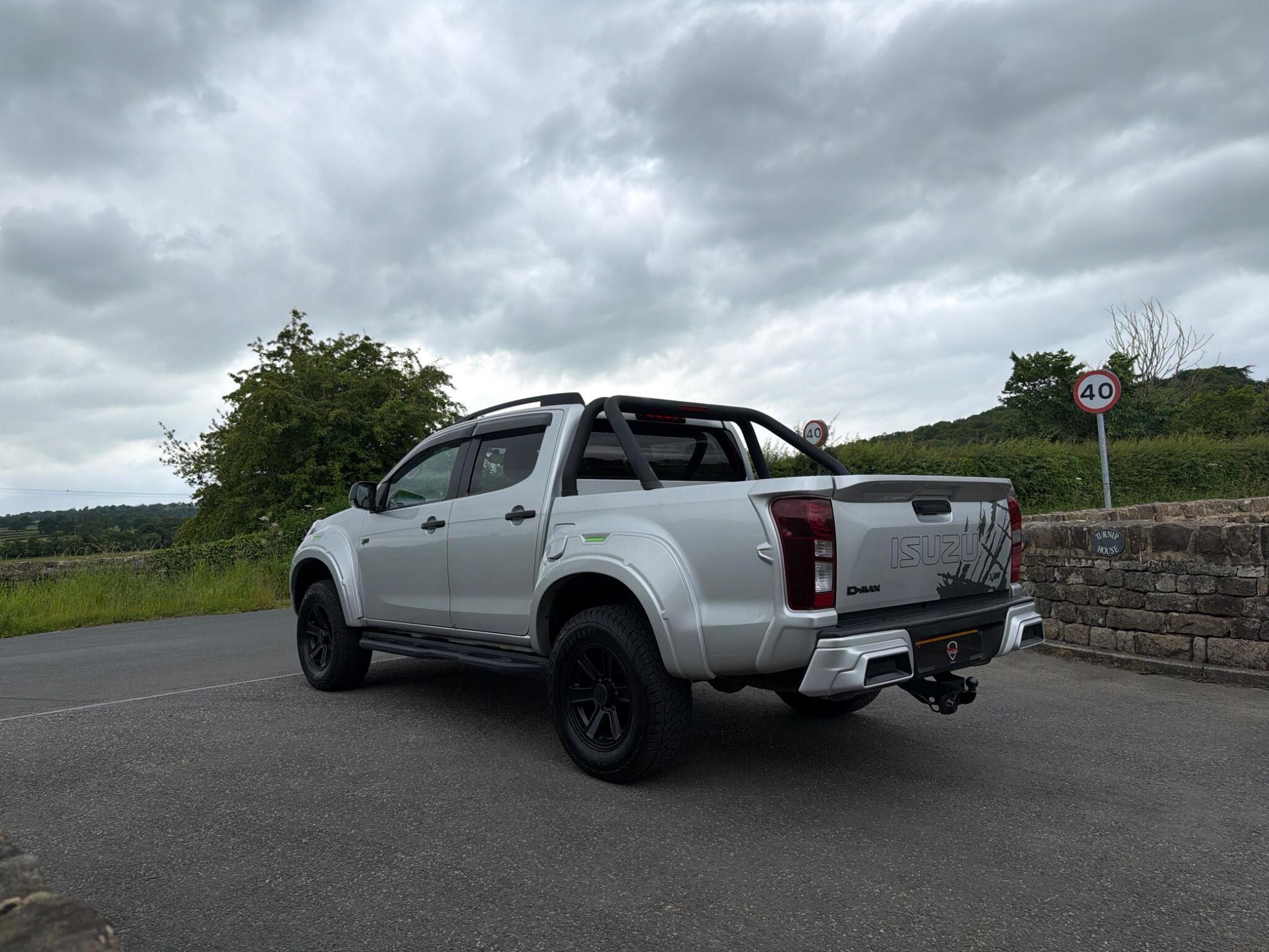 Isuzu D-MAX - Image 14