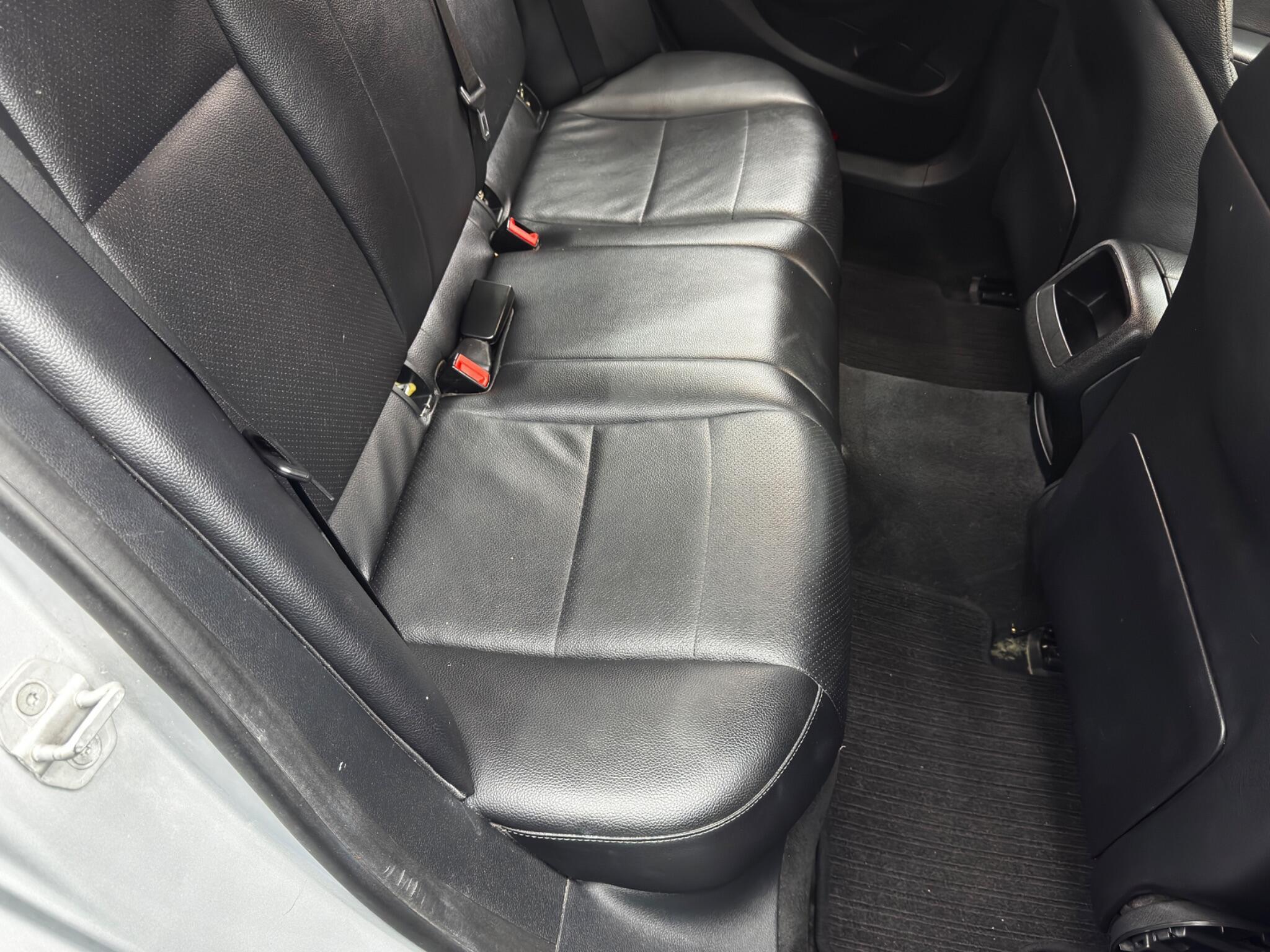 Mercedes C Class - Image 16