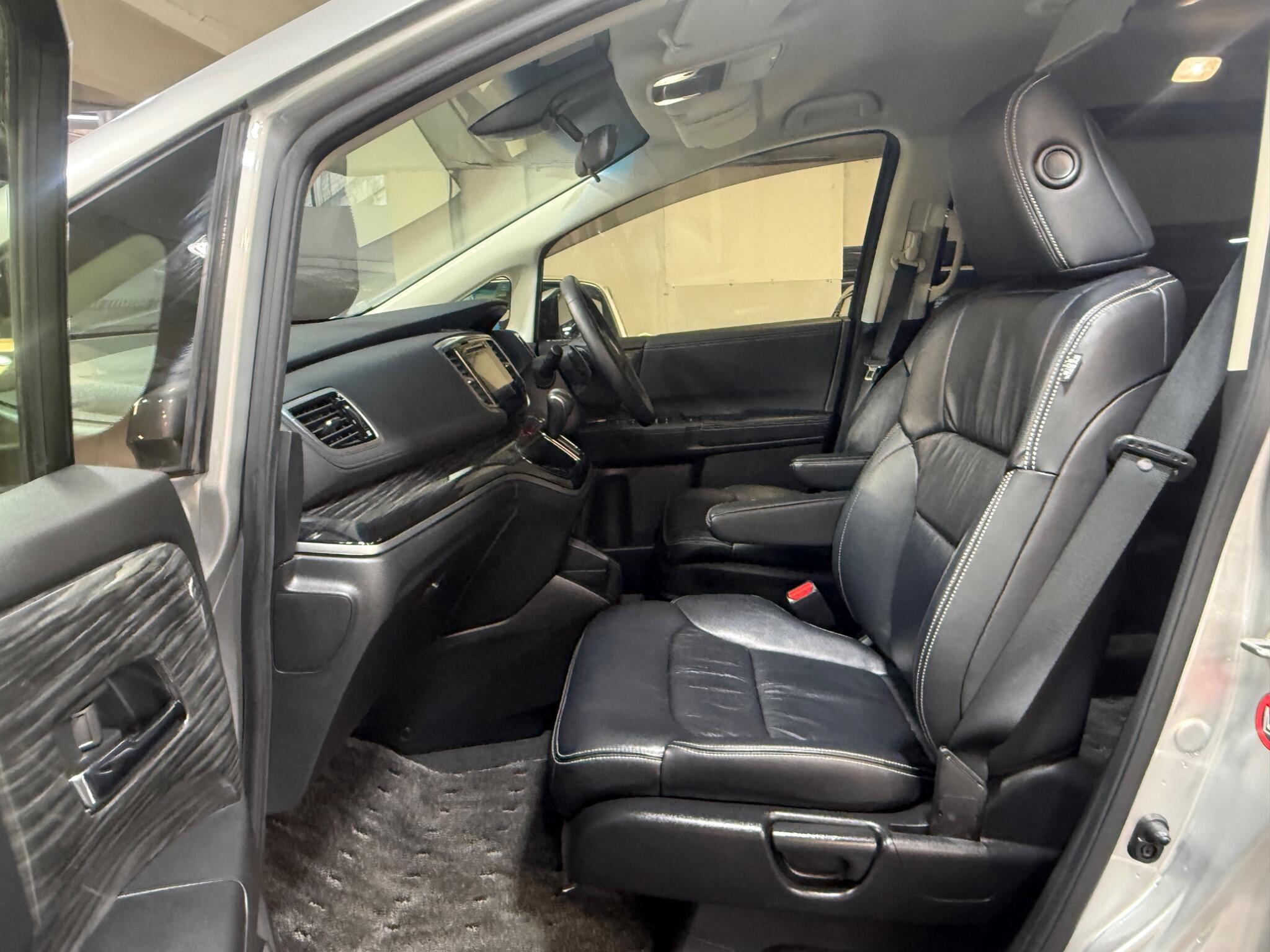 Honda Odyssey - Image 9