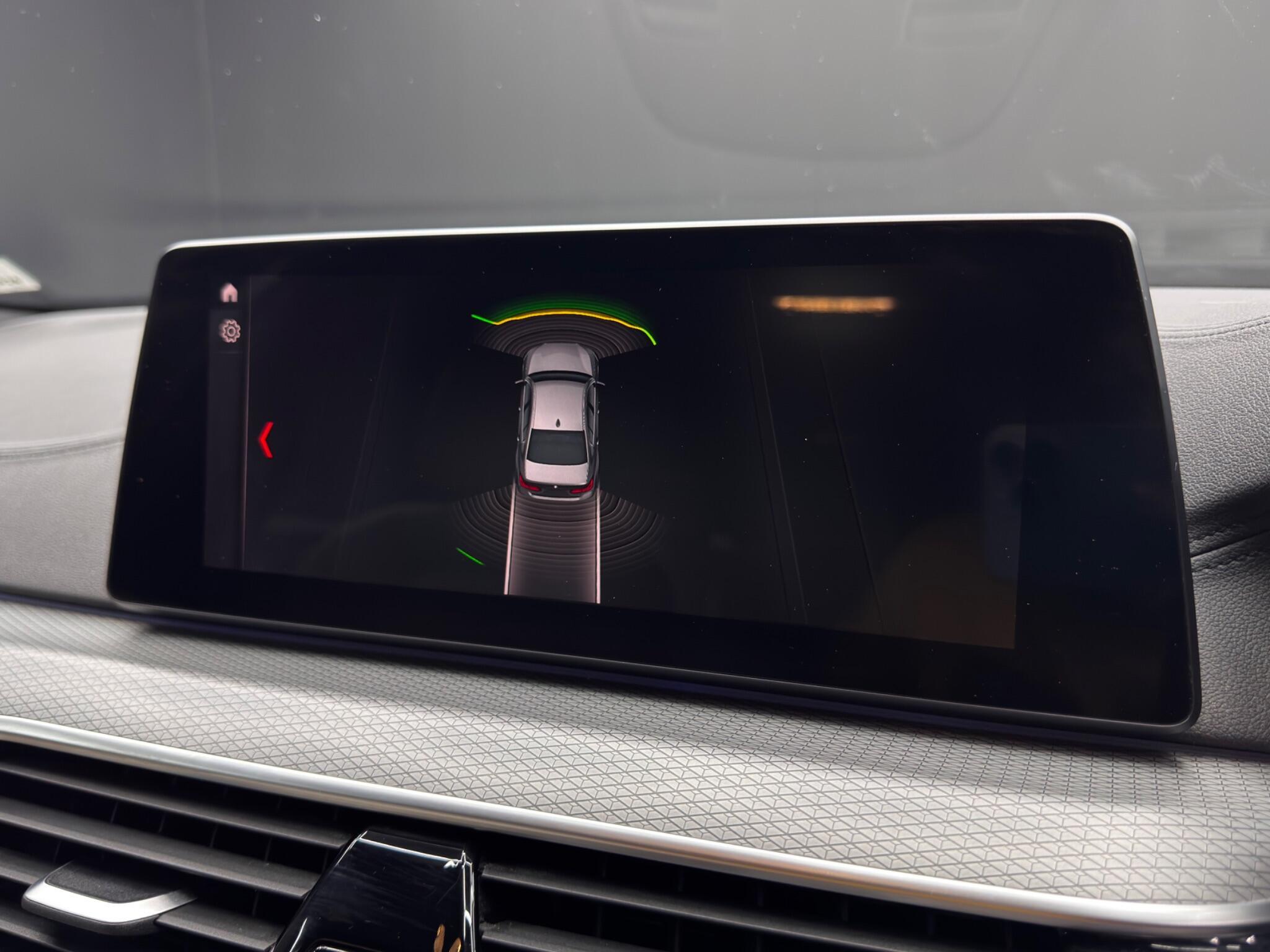 BMW 5 Series - Image 38