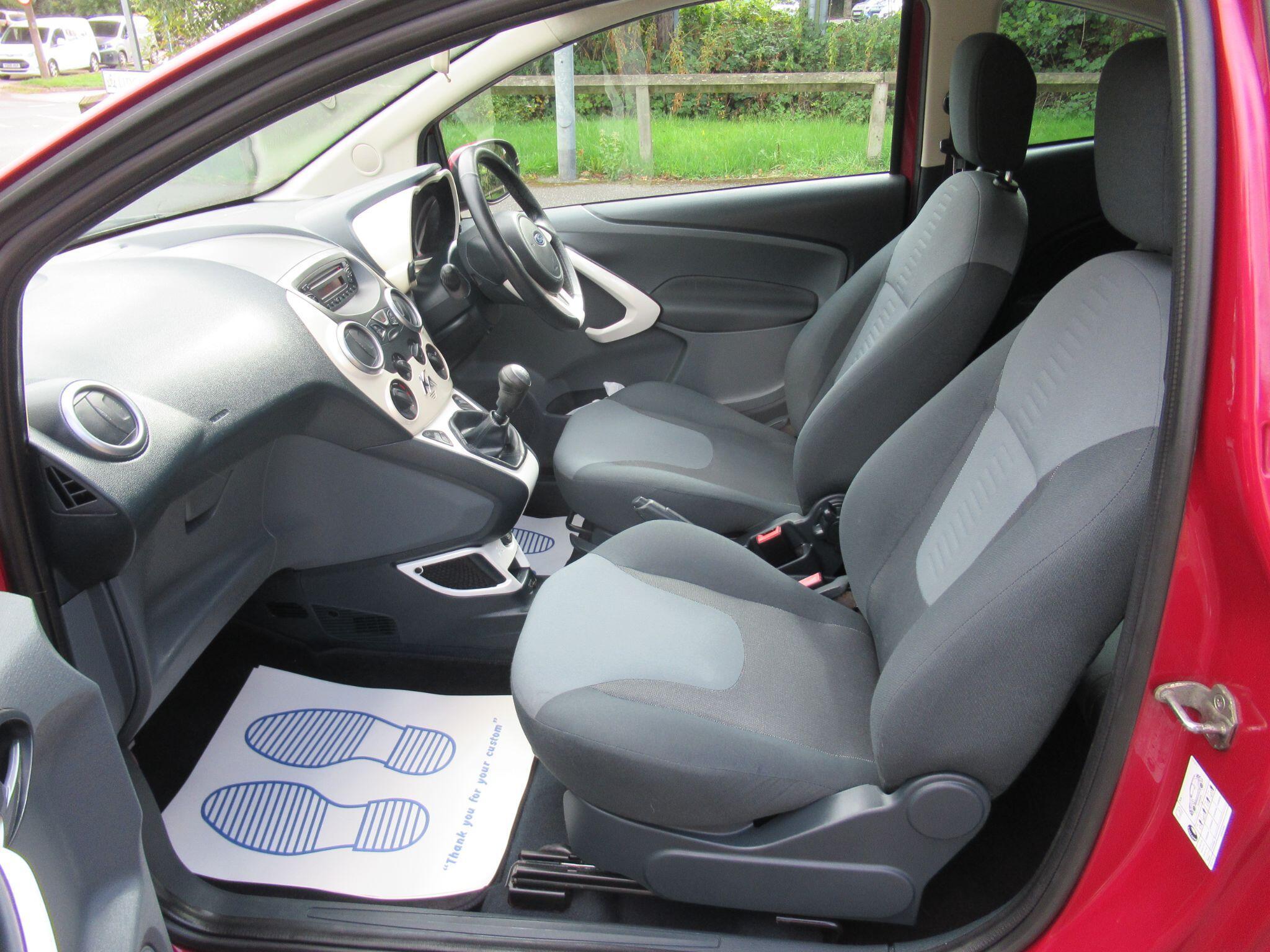 Ford KA - Image 12