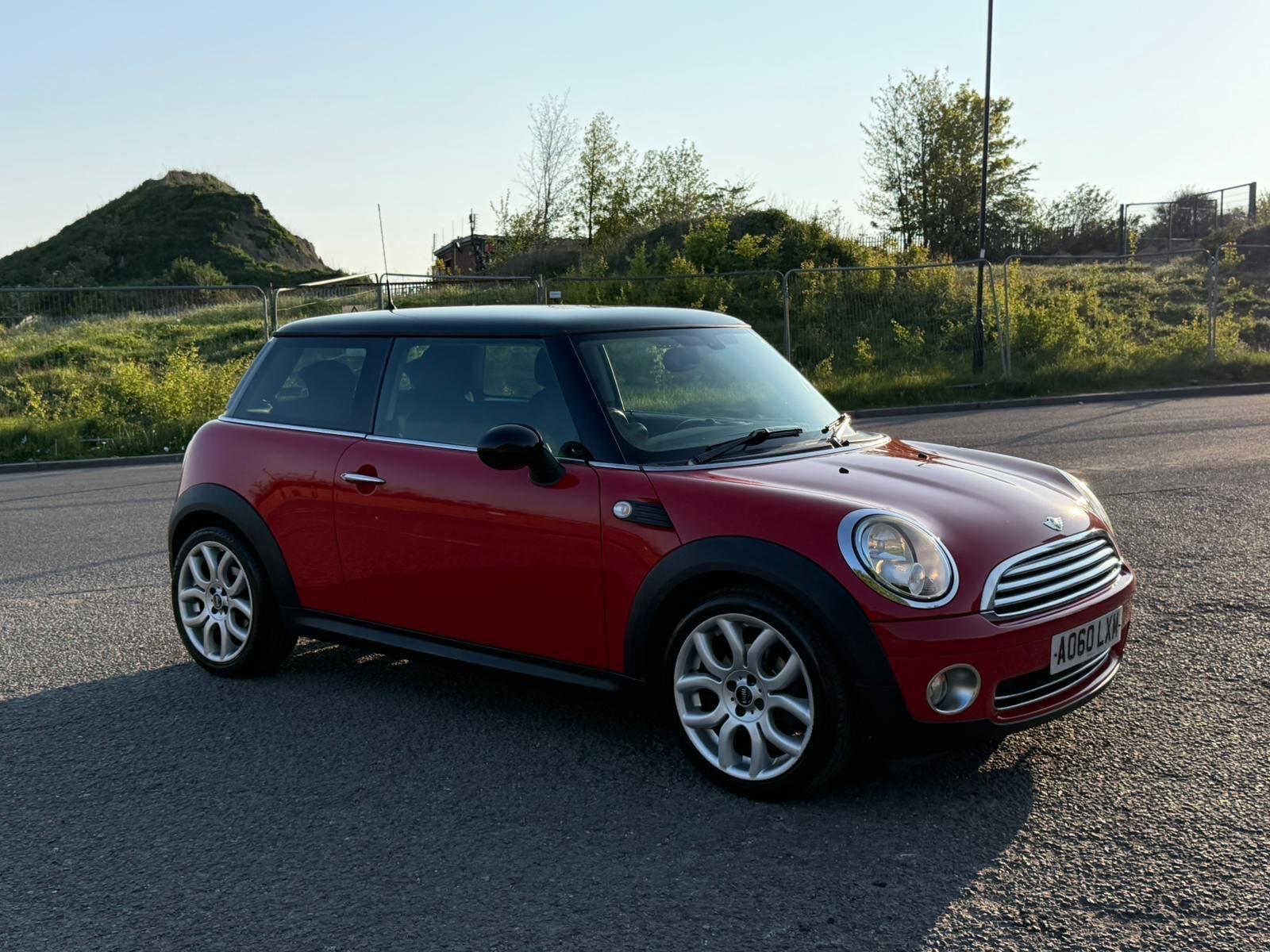 MINI Hatch - Image 7