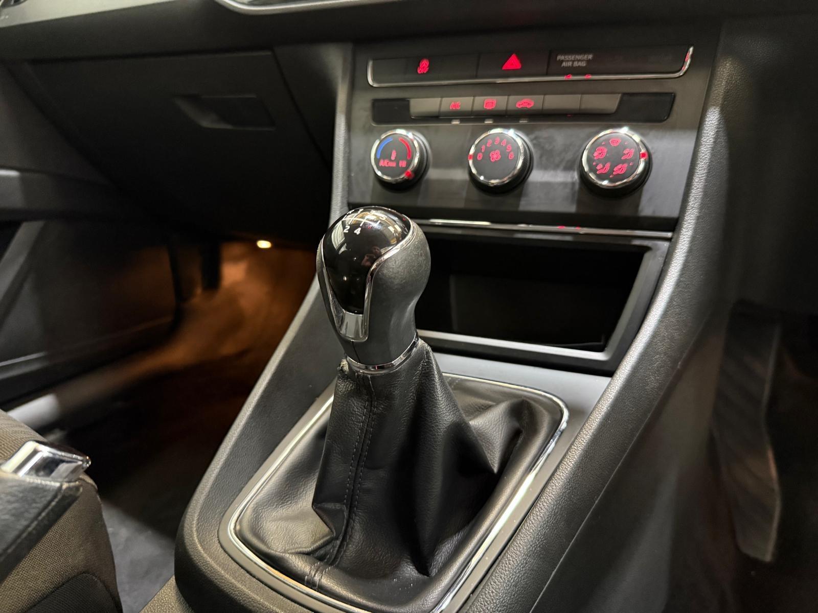 SEAT Leon - Image 39