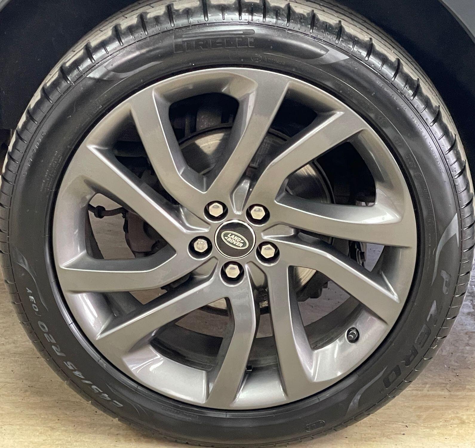 Land Rover DISCOVERY SPORT - Image 13