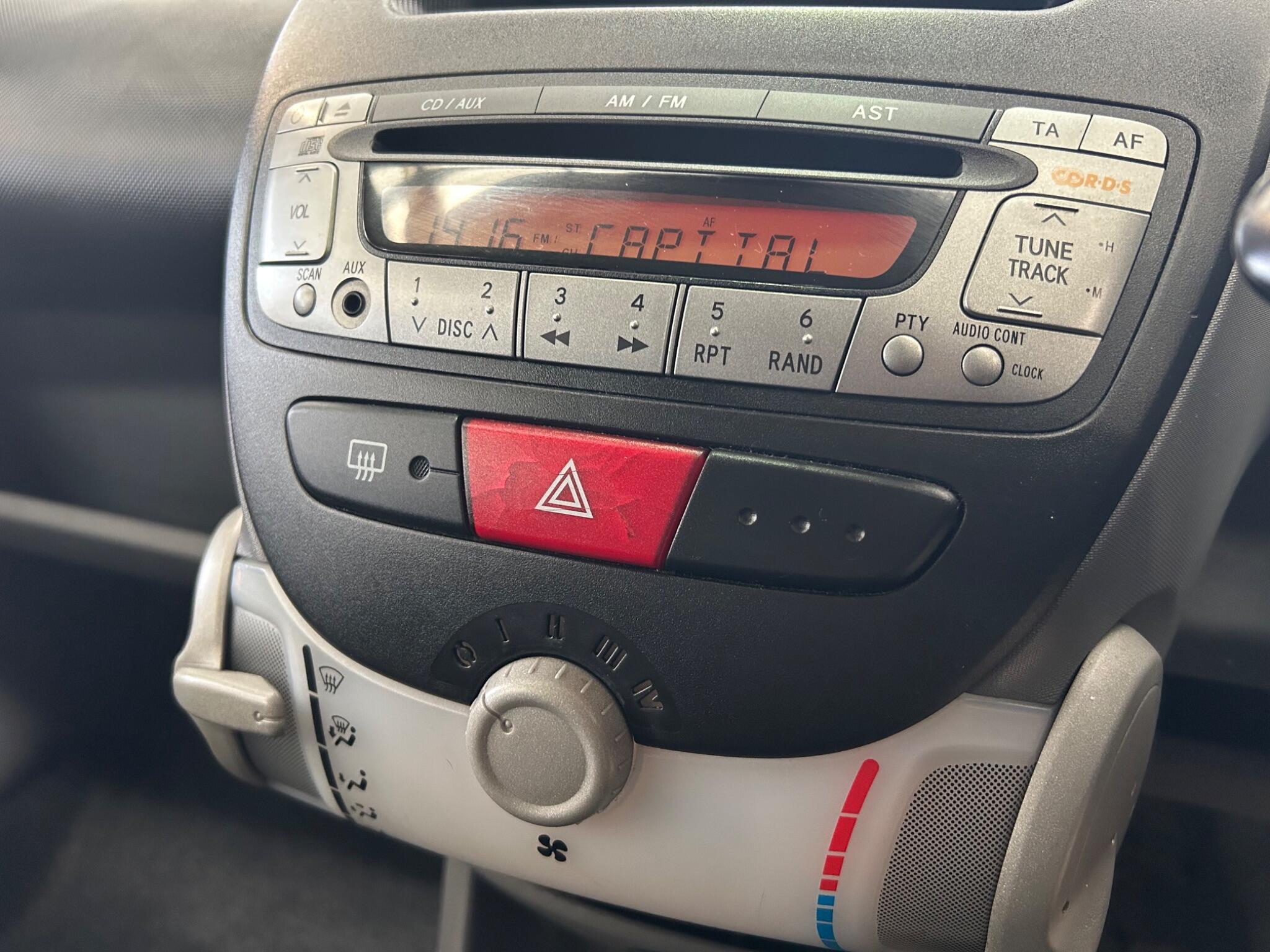 Toyota Aygo - Image 21