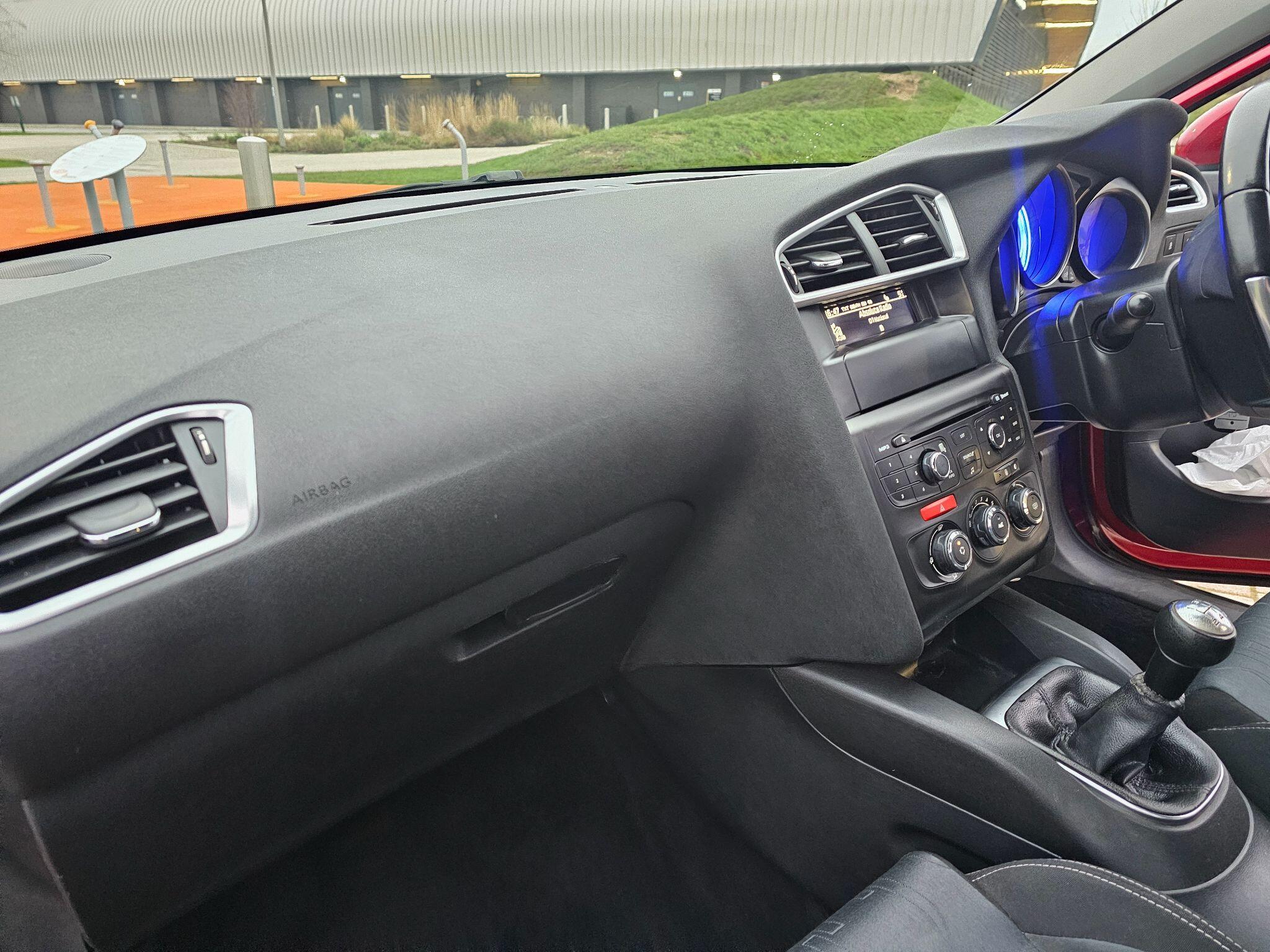 Citroen C4 - Image 23