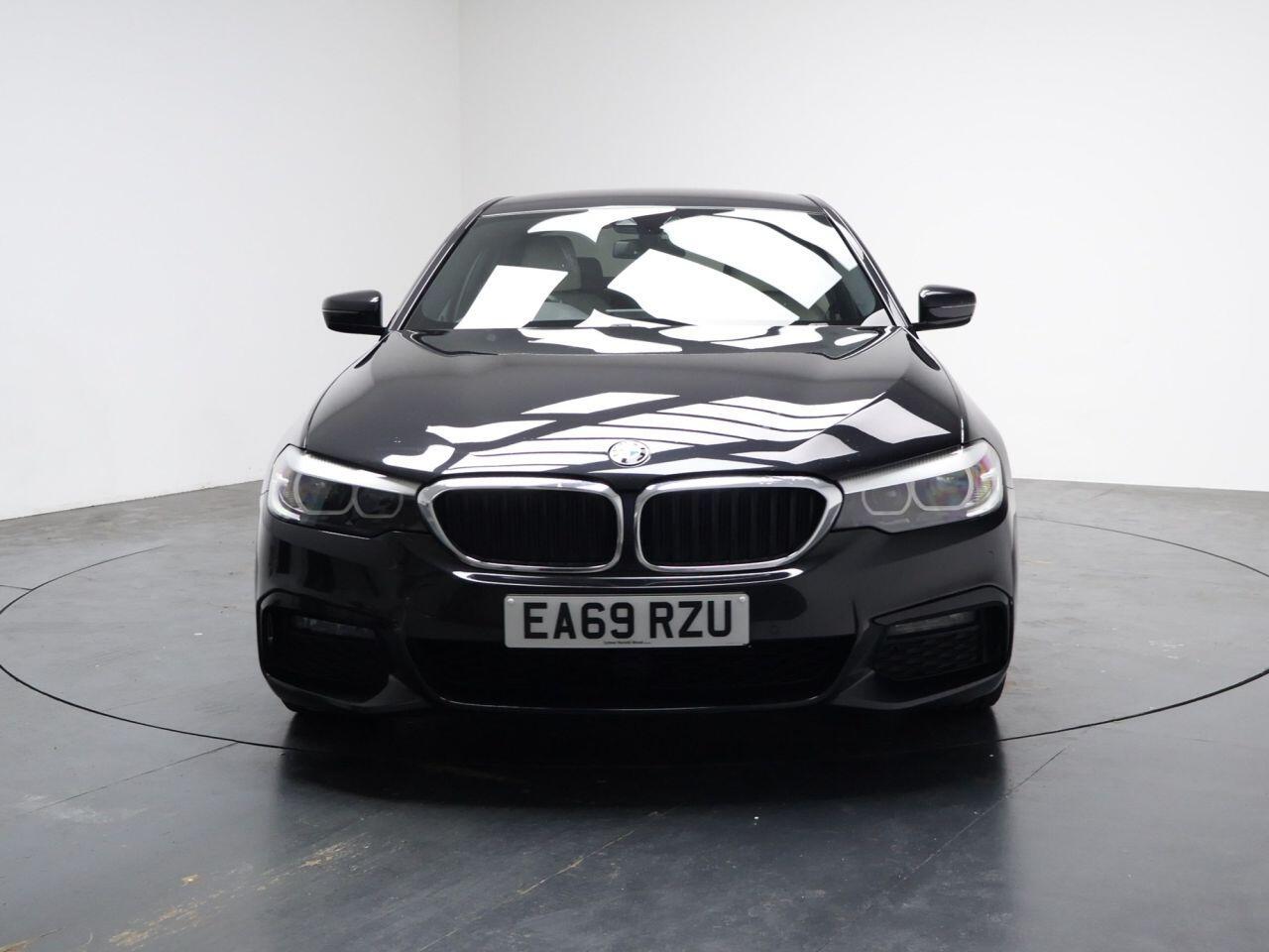 BMW 5 Series - Image 4