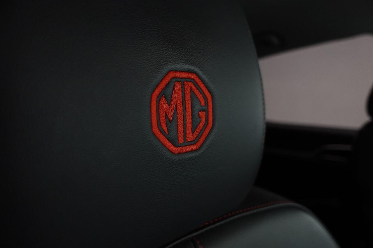 MG MG ZS - Image 23
