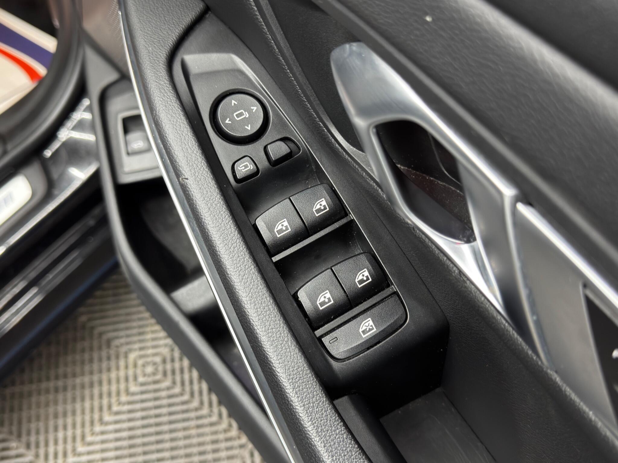 BMW 3 Series - Image 45