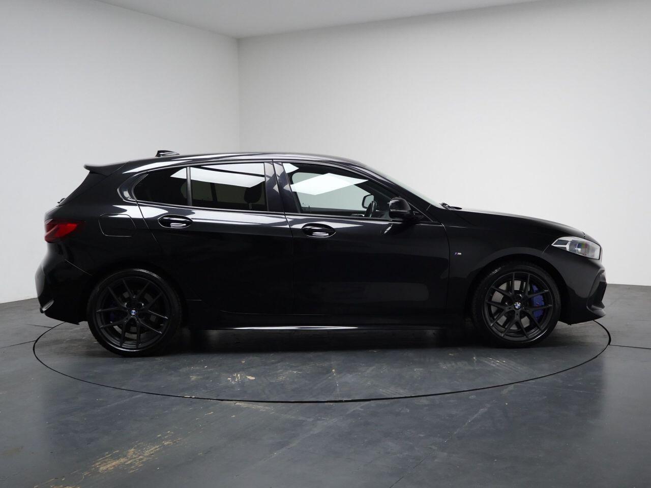 BMW 1 Series - Image 14