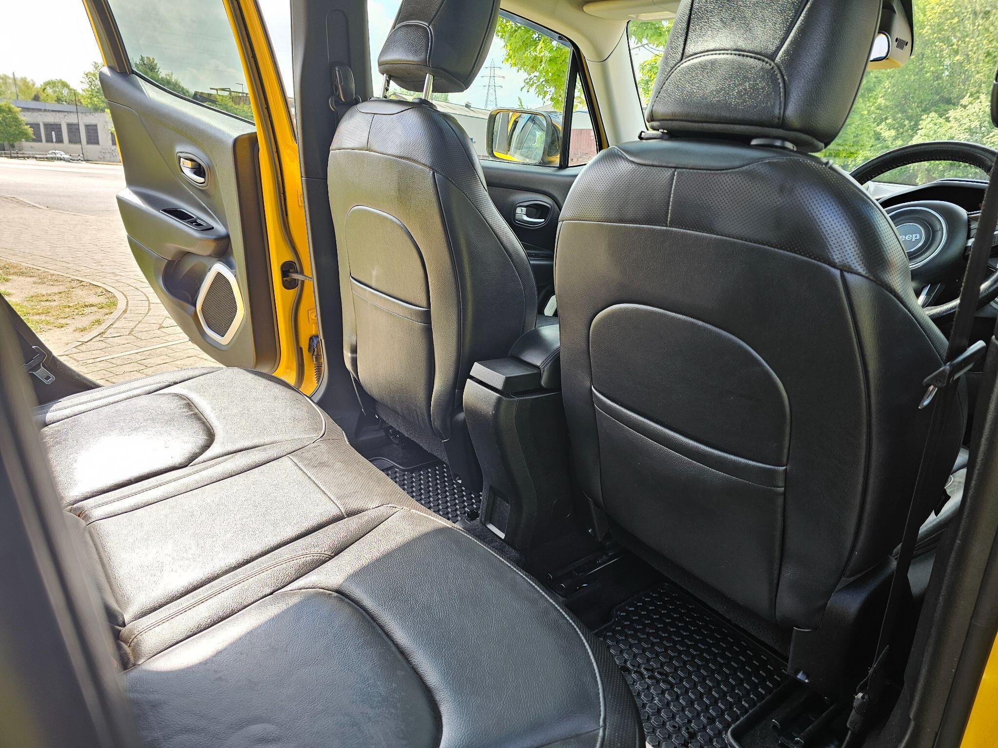 Jeep Renegade - Image 20