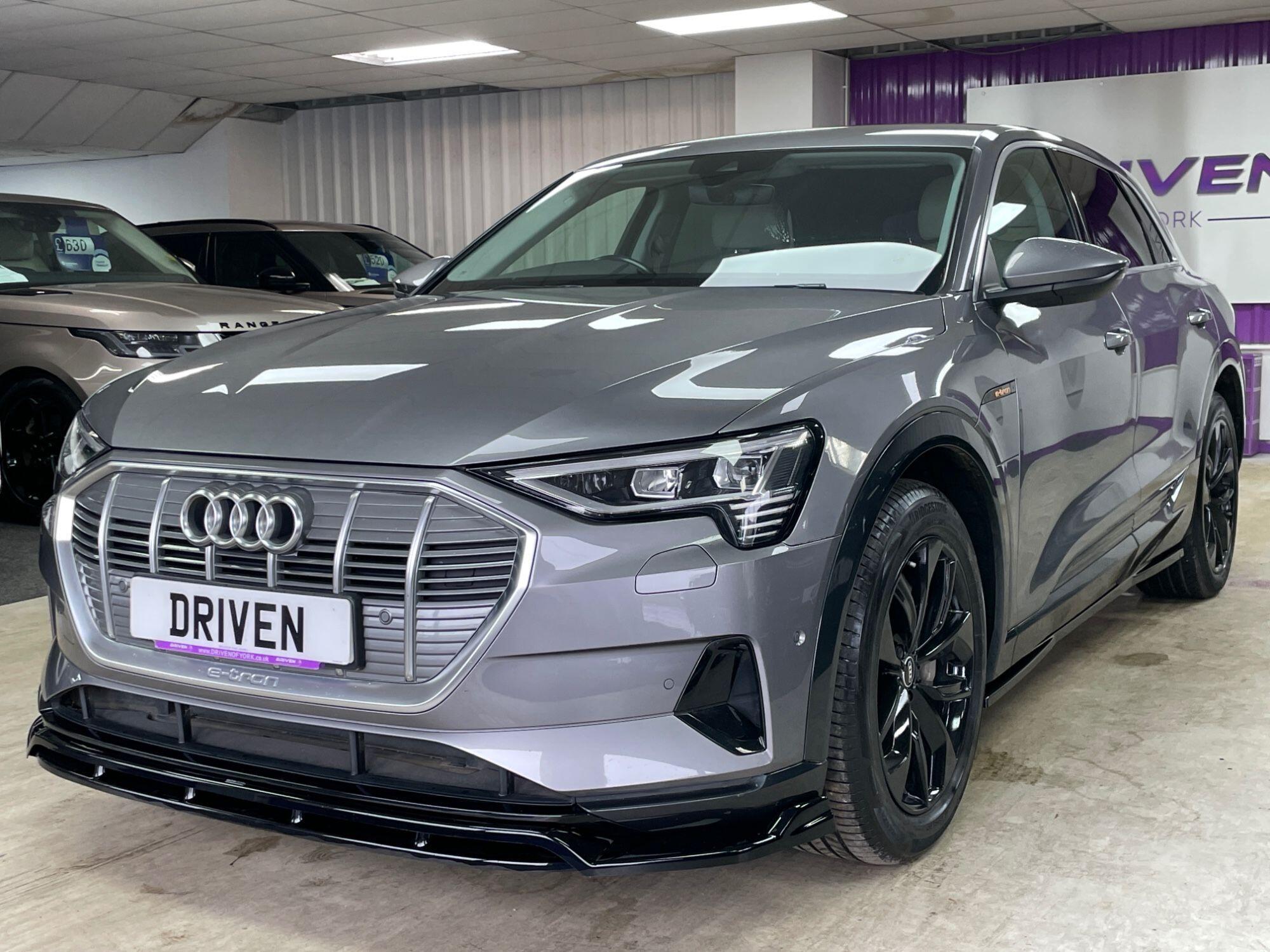 Audi E-Tron - Image 8