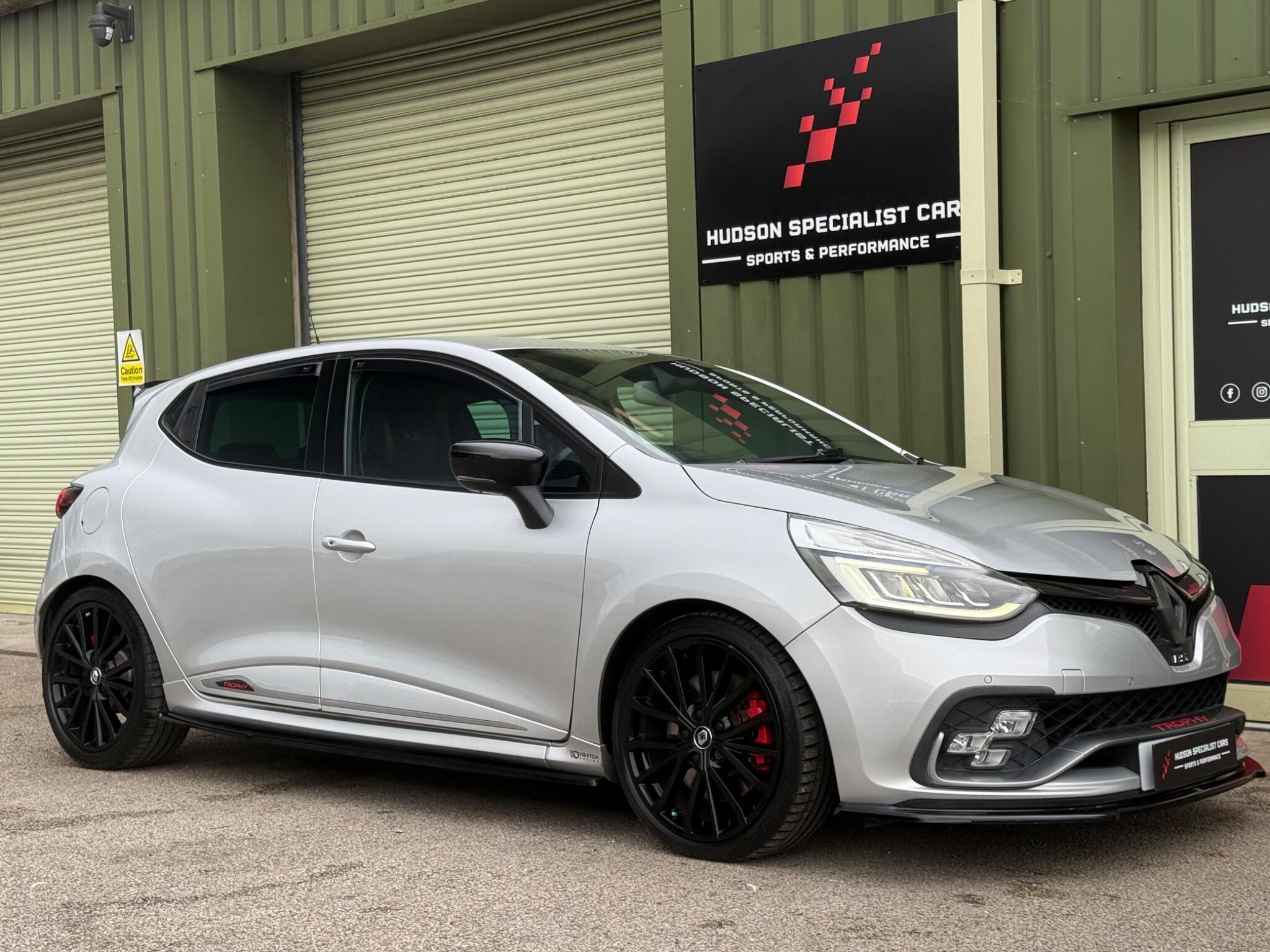 Renault Clio - Image 9