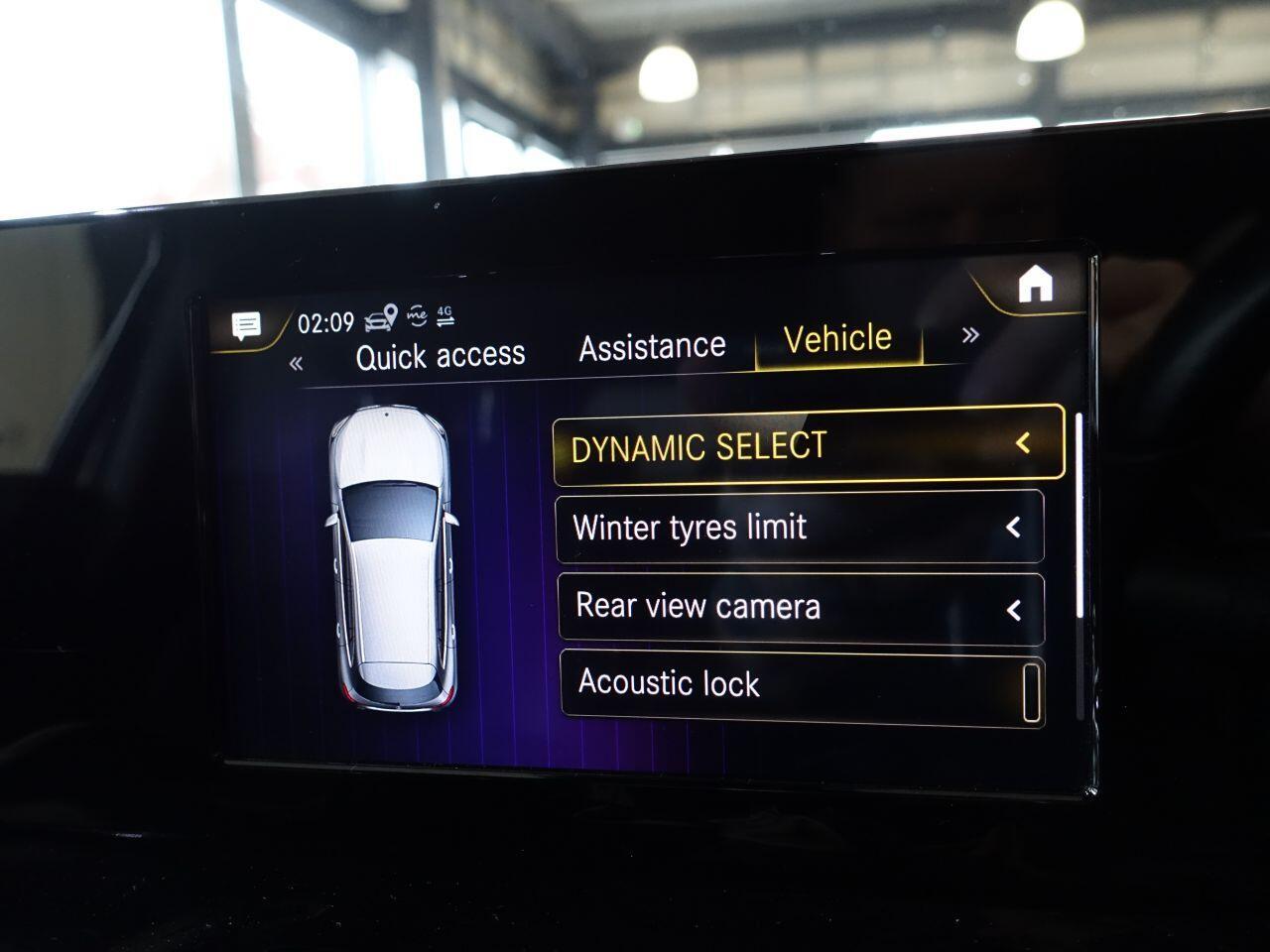 Mercedes-benz GLA - Image 38