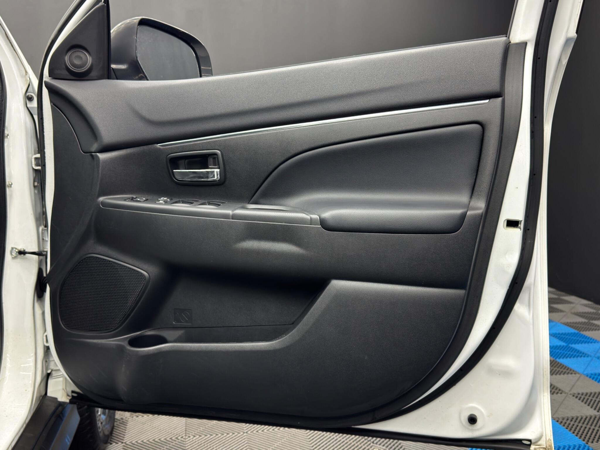 Mitsubishi ASX - Image 37