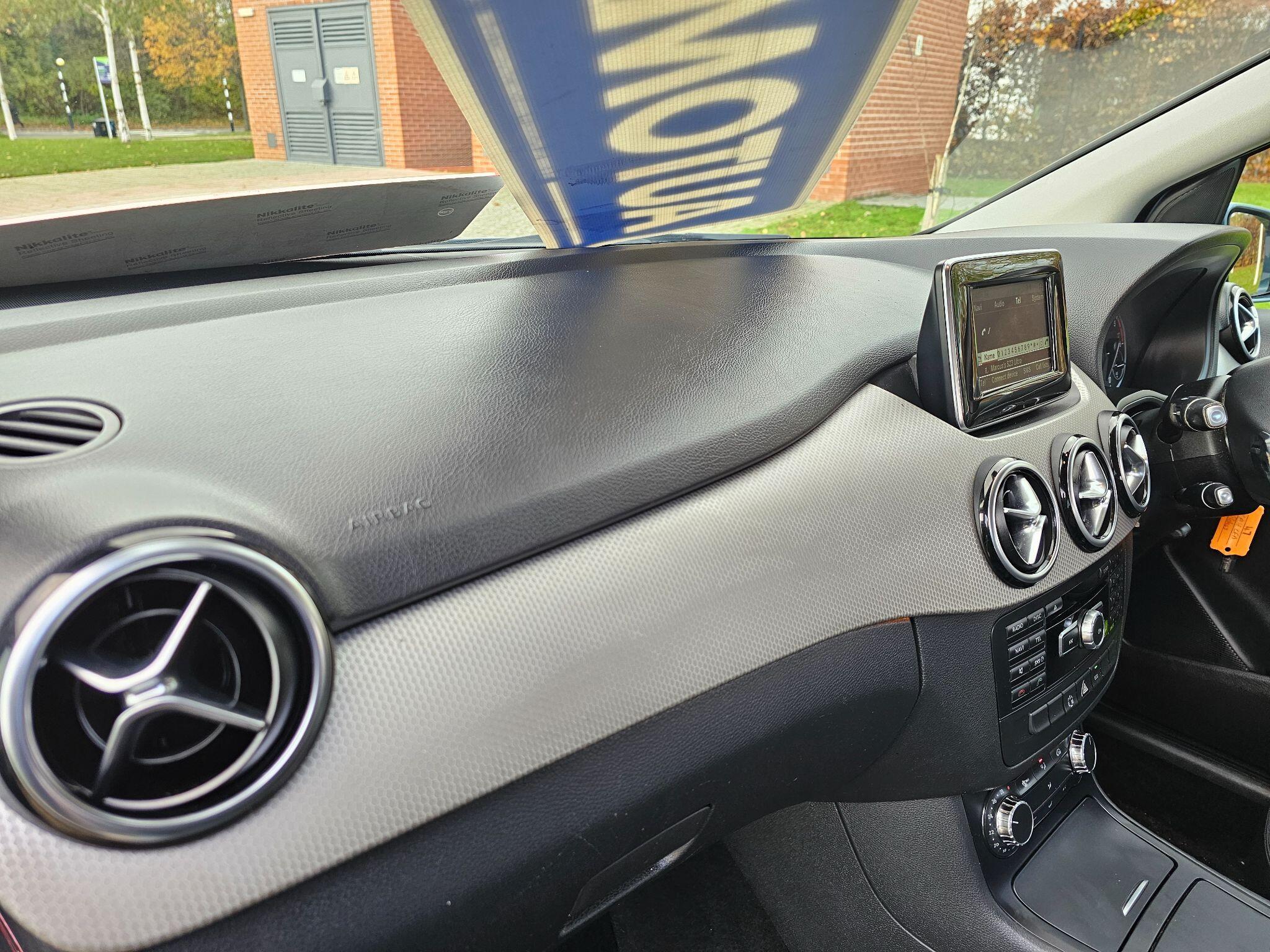 Mercedes B Class - Image 18