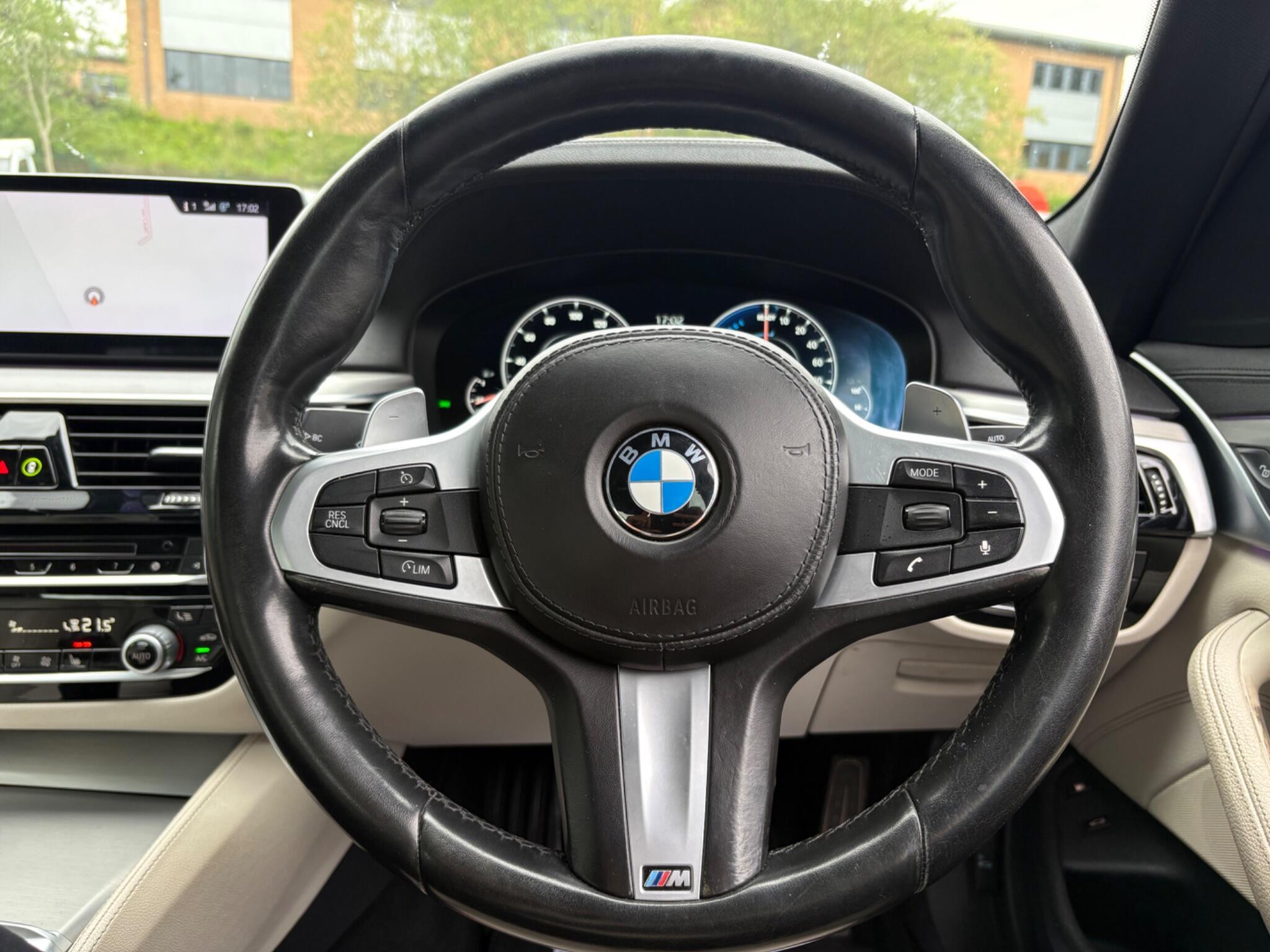 BMW 5 Series - Image 32