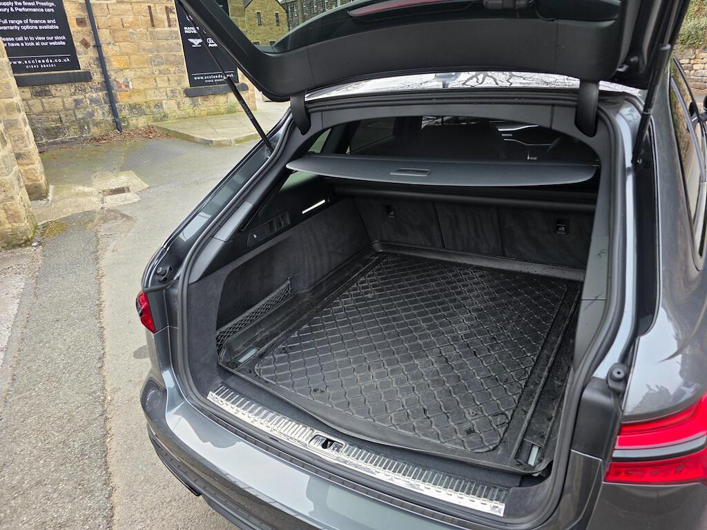 Audi A6 Avant - Image 17