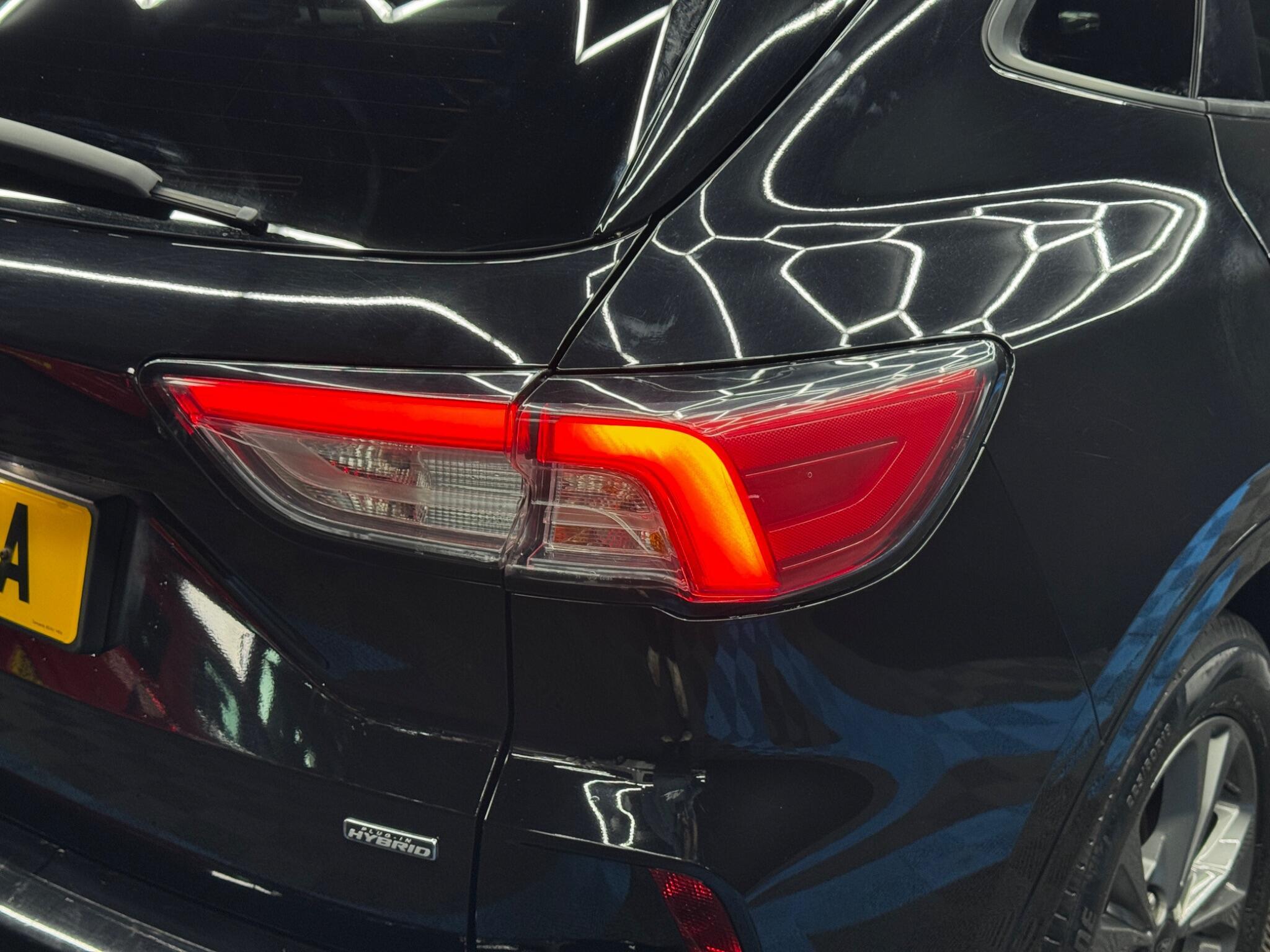 Ford Kuga - Image 45