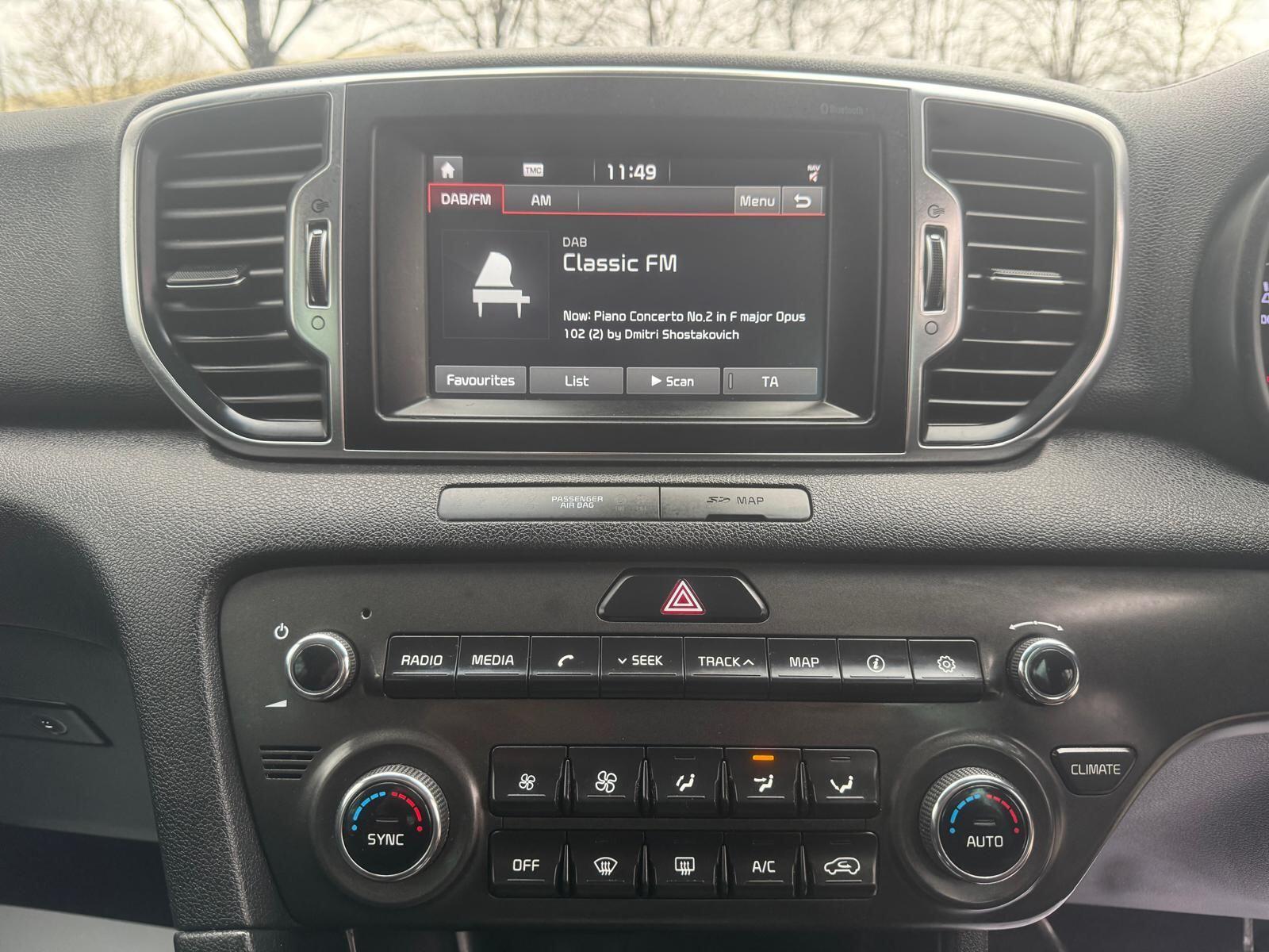 Kia Sportage - Image 35