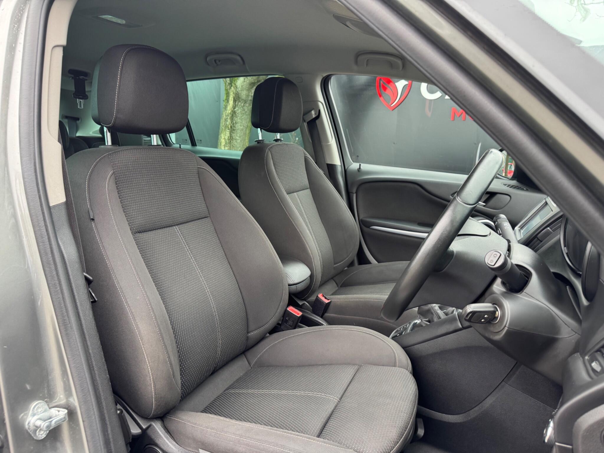 Vauxhall Zafira Tourer - Image 18