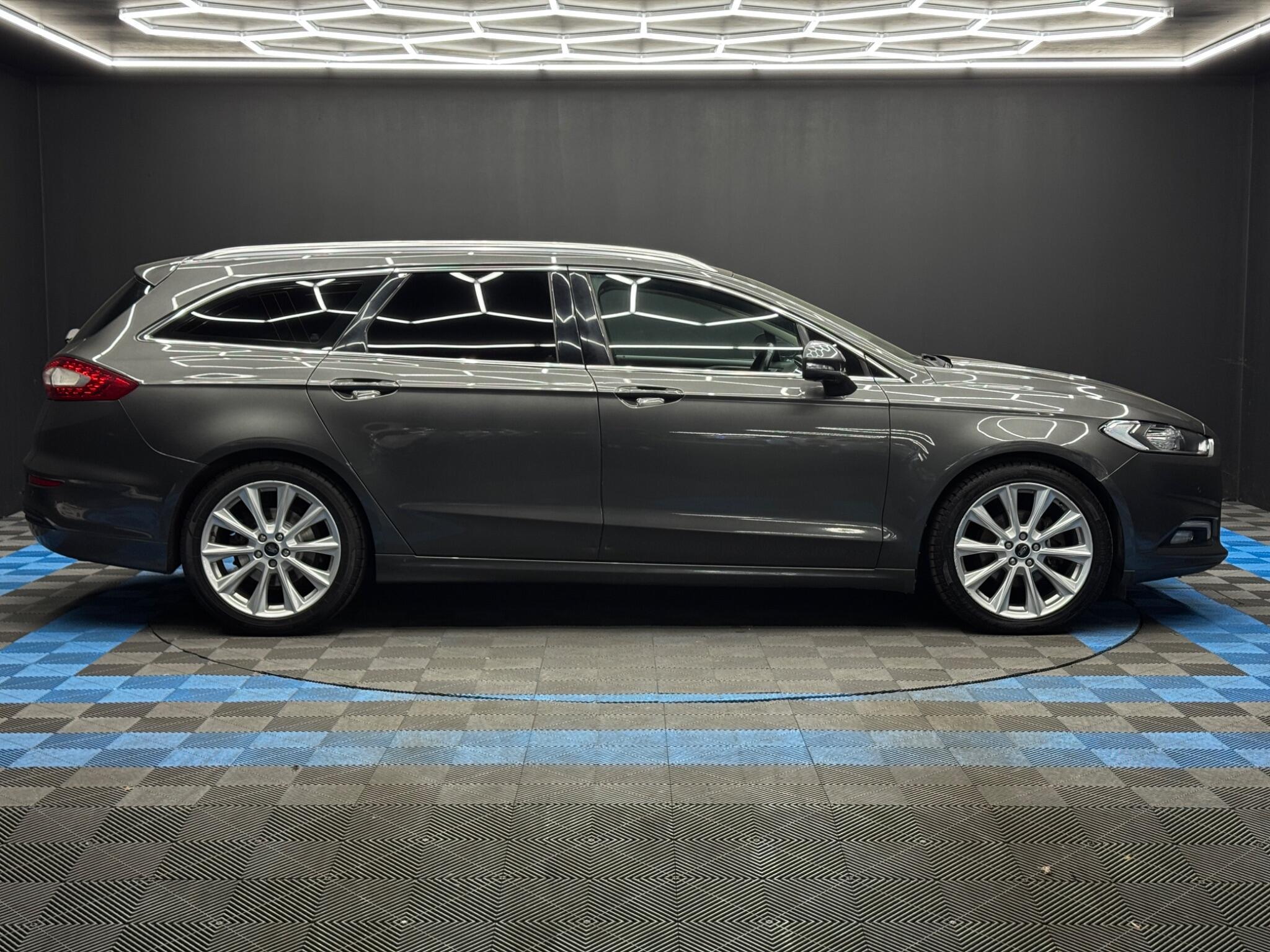 Ford Mondeo - Image 4