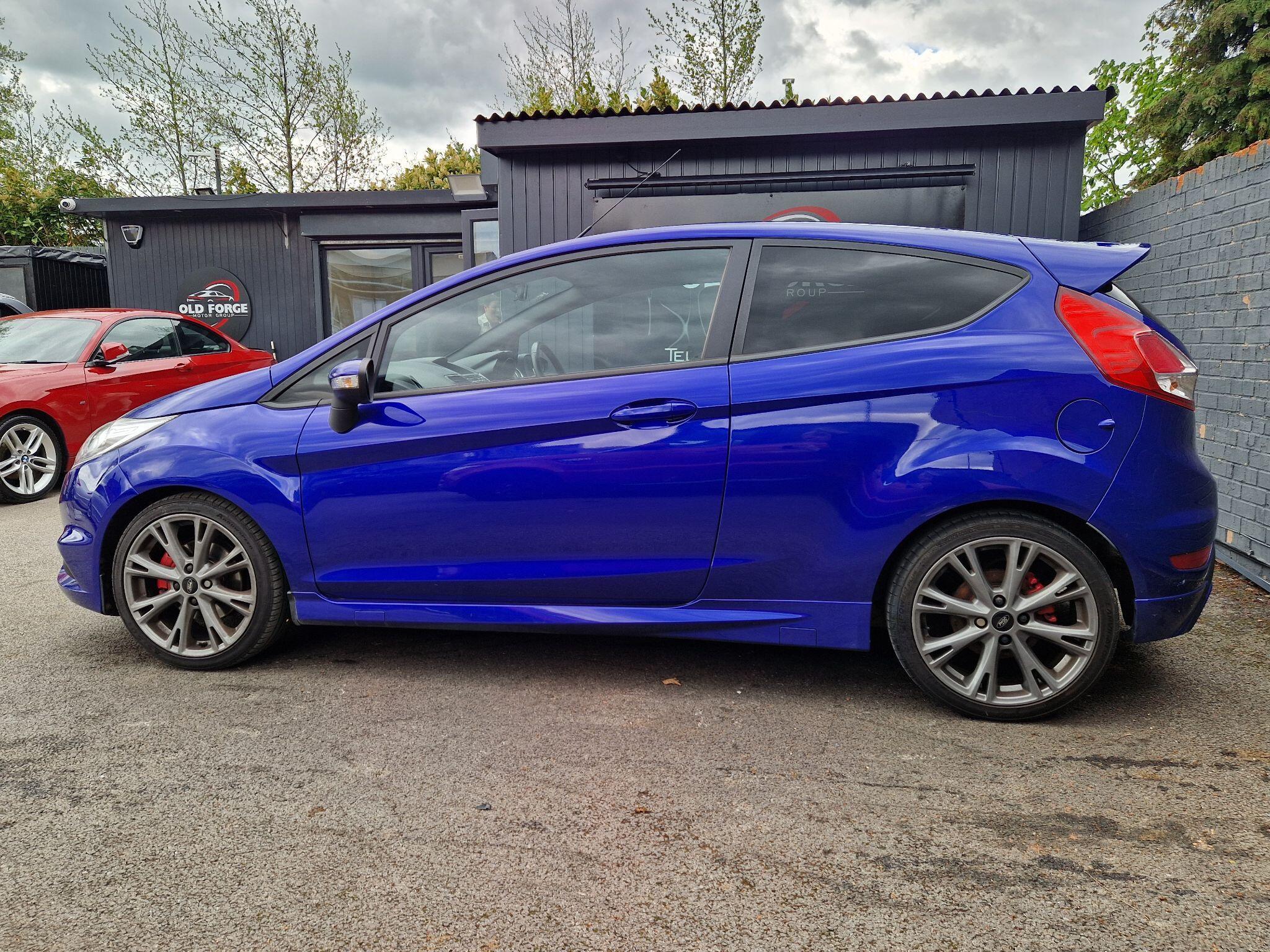 Ford Fiesta - Image 6