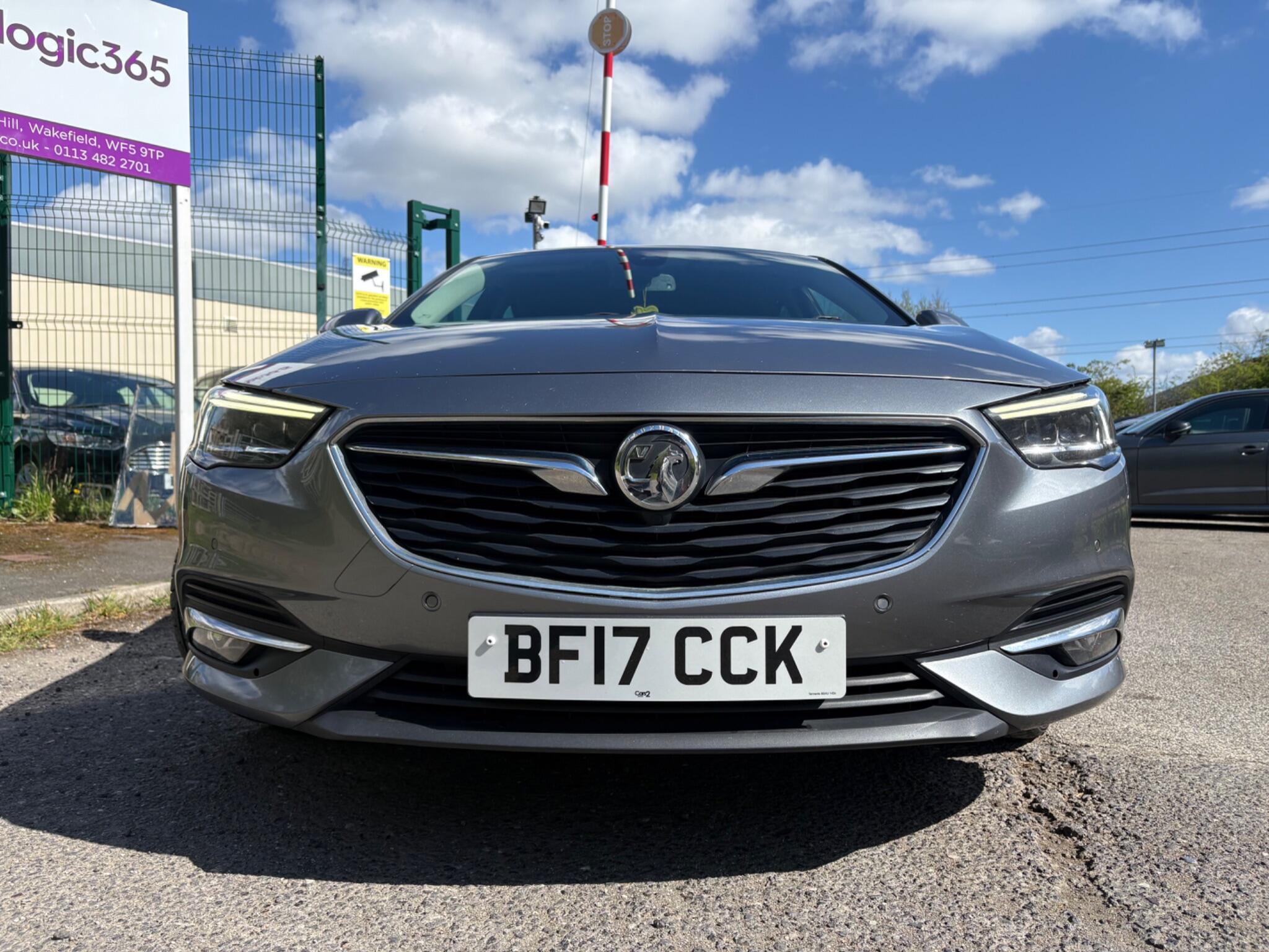 Vauxhall Insignia - Image 3