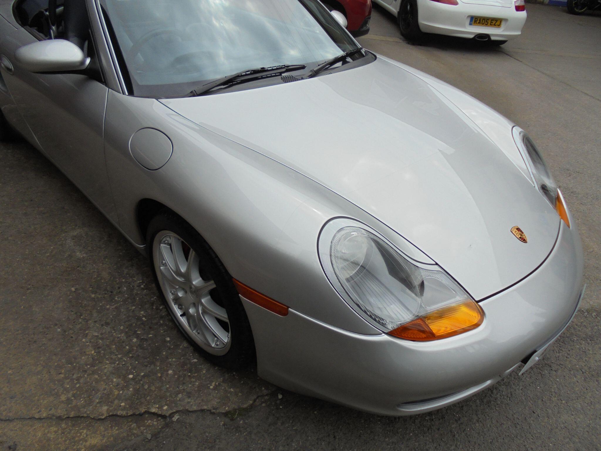 Porsche Boxster - Image 4