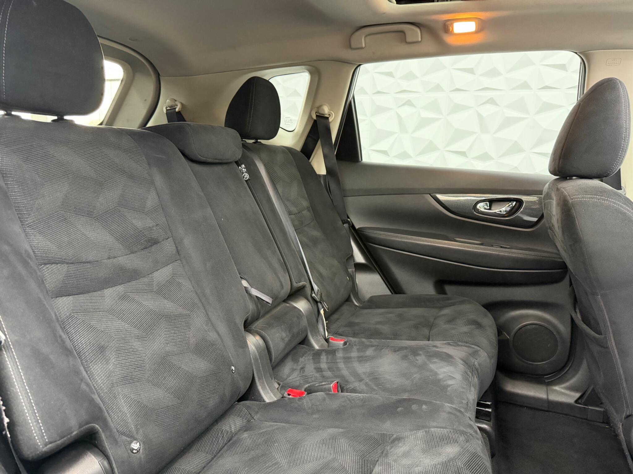 Nissan X-Trail - Image 18