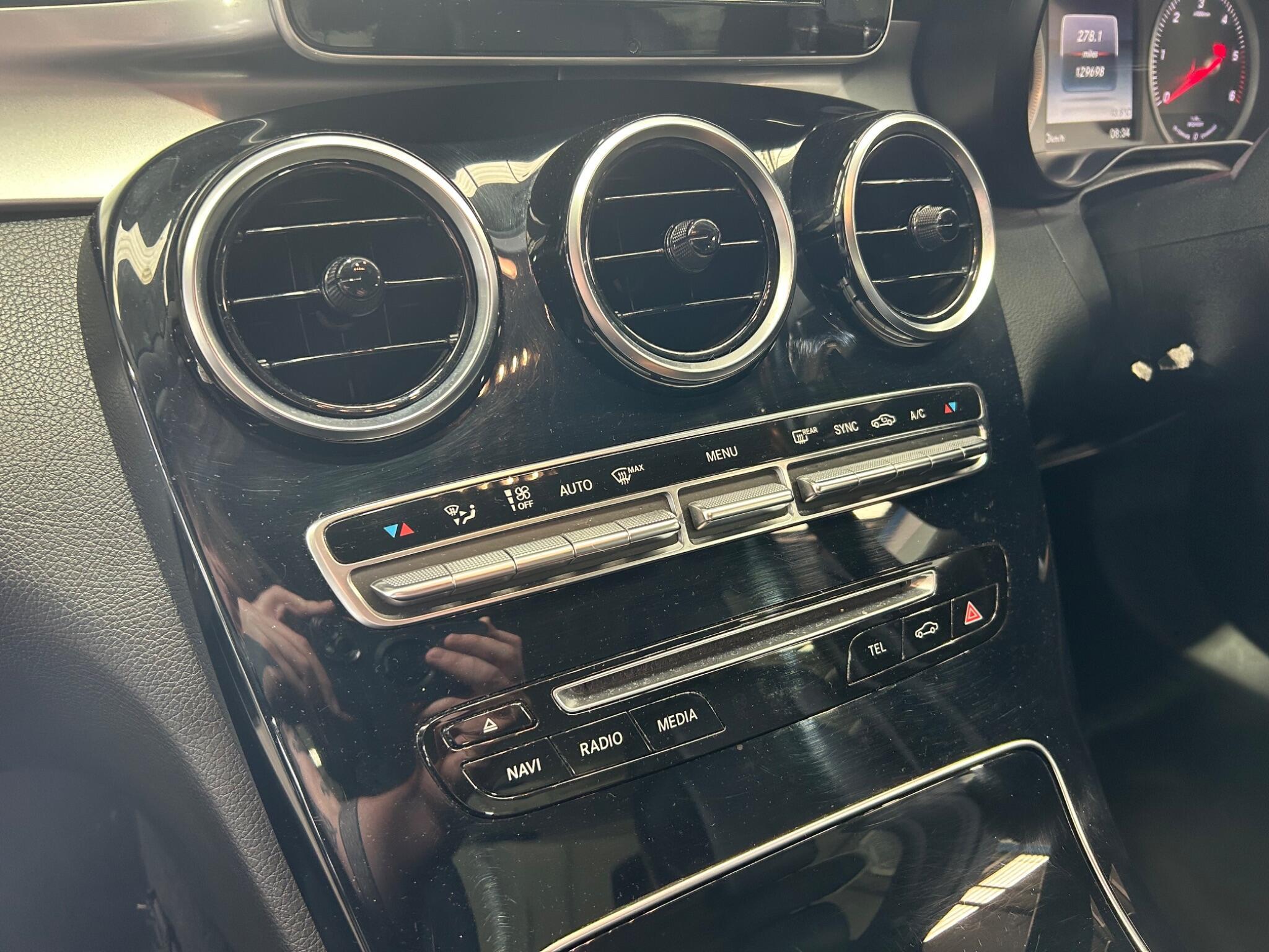 Mercedes C Class - Image 19