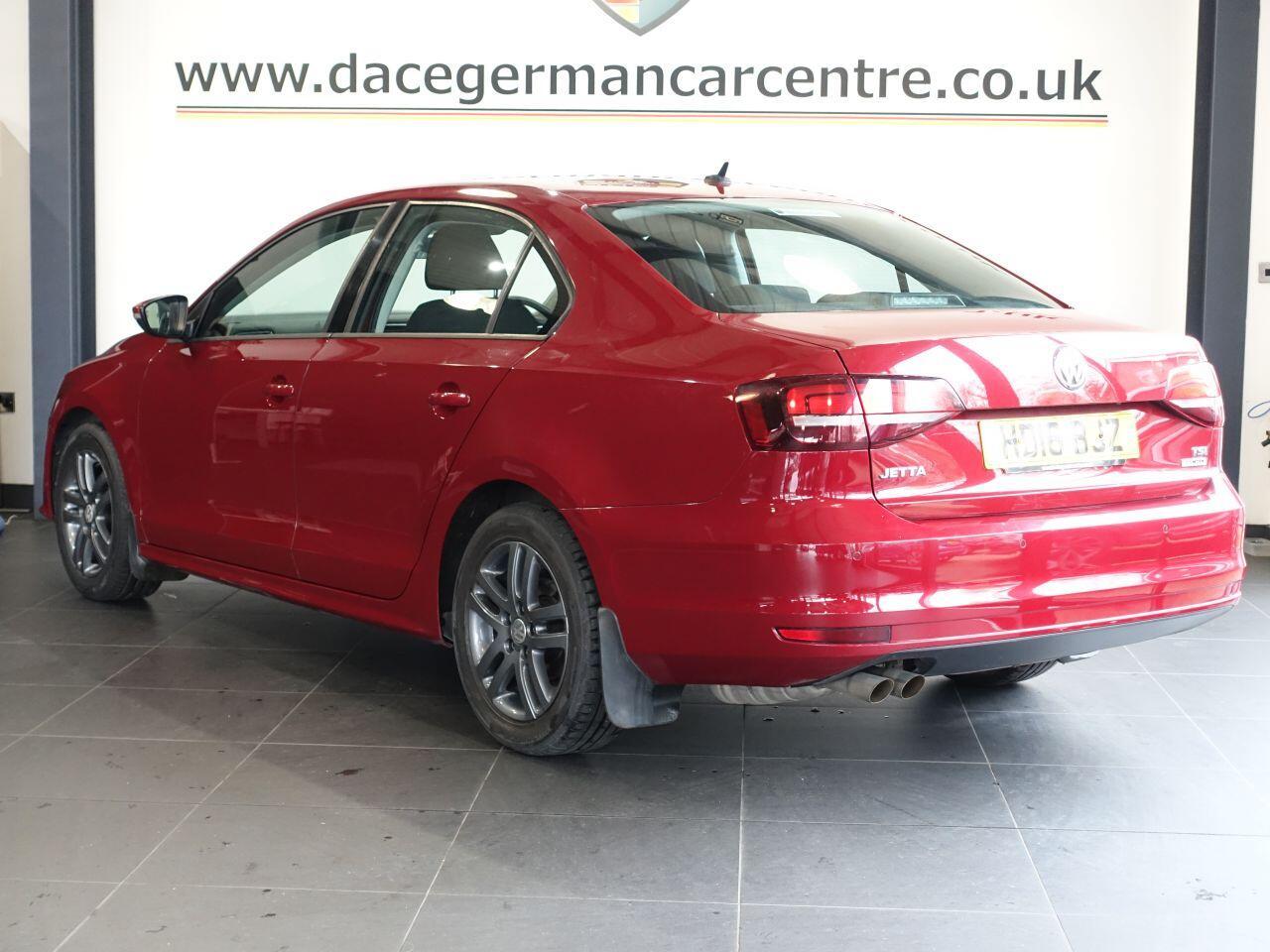 Volkswagen Jetta - Image 7