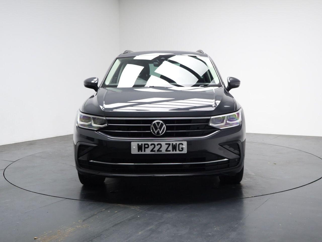 Volkswagen Tiguan - Image 5