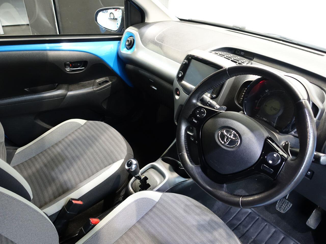 Toyota Aygo - Image 2