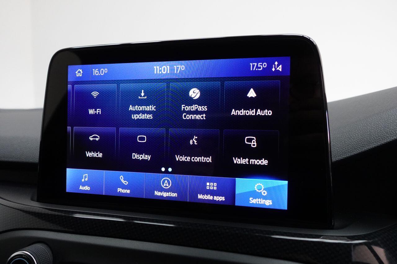 Ford Focus - Image 20