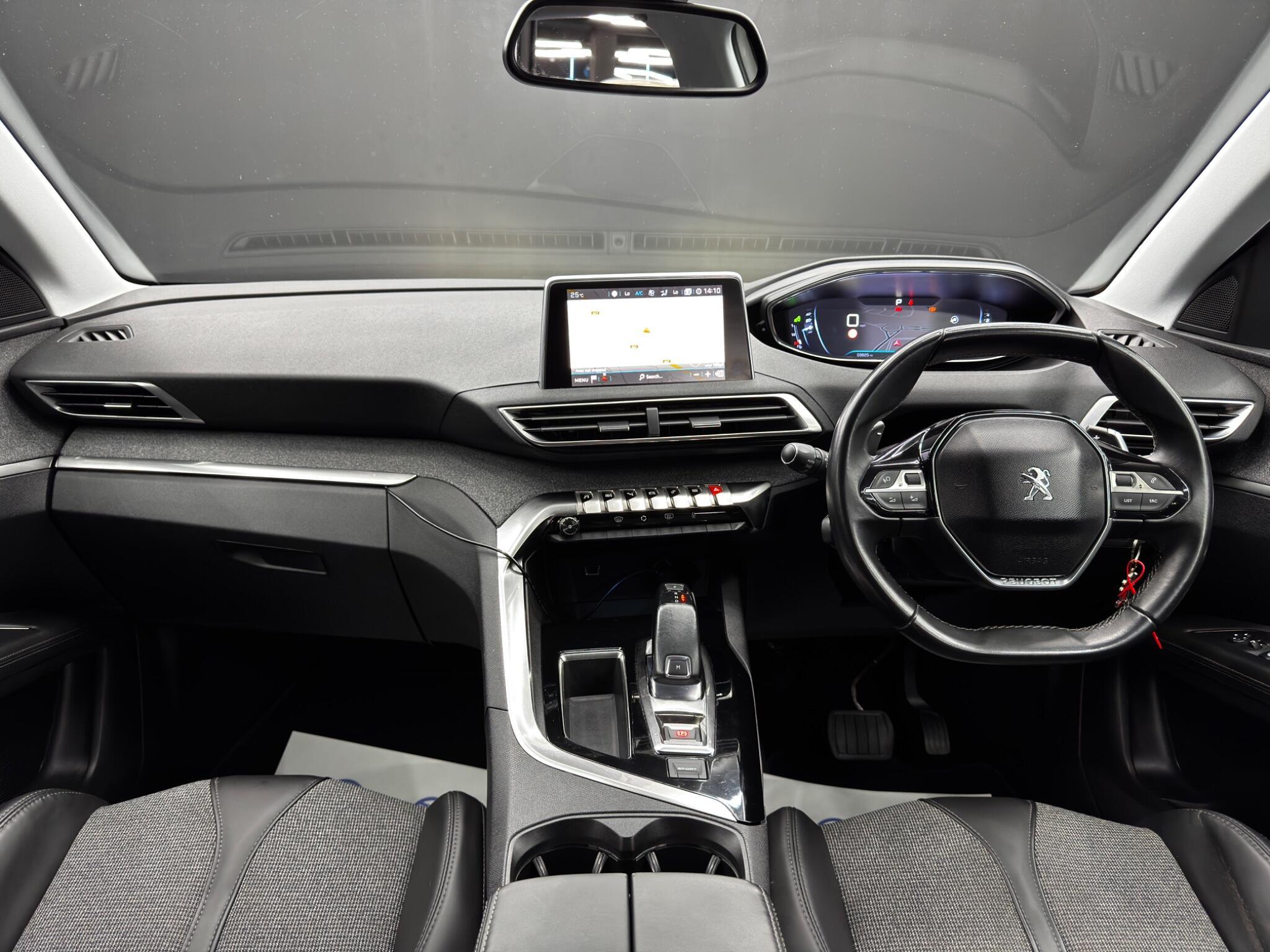 Peugeot 3008 - Image 10