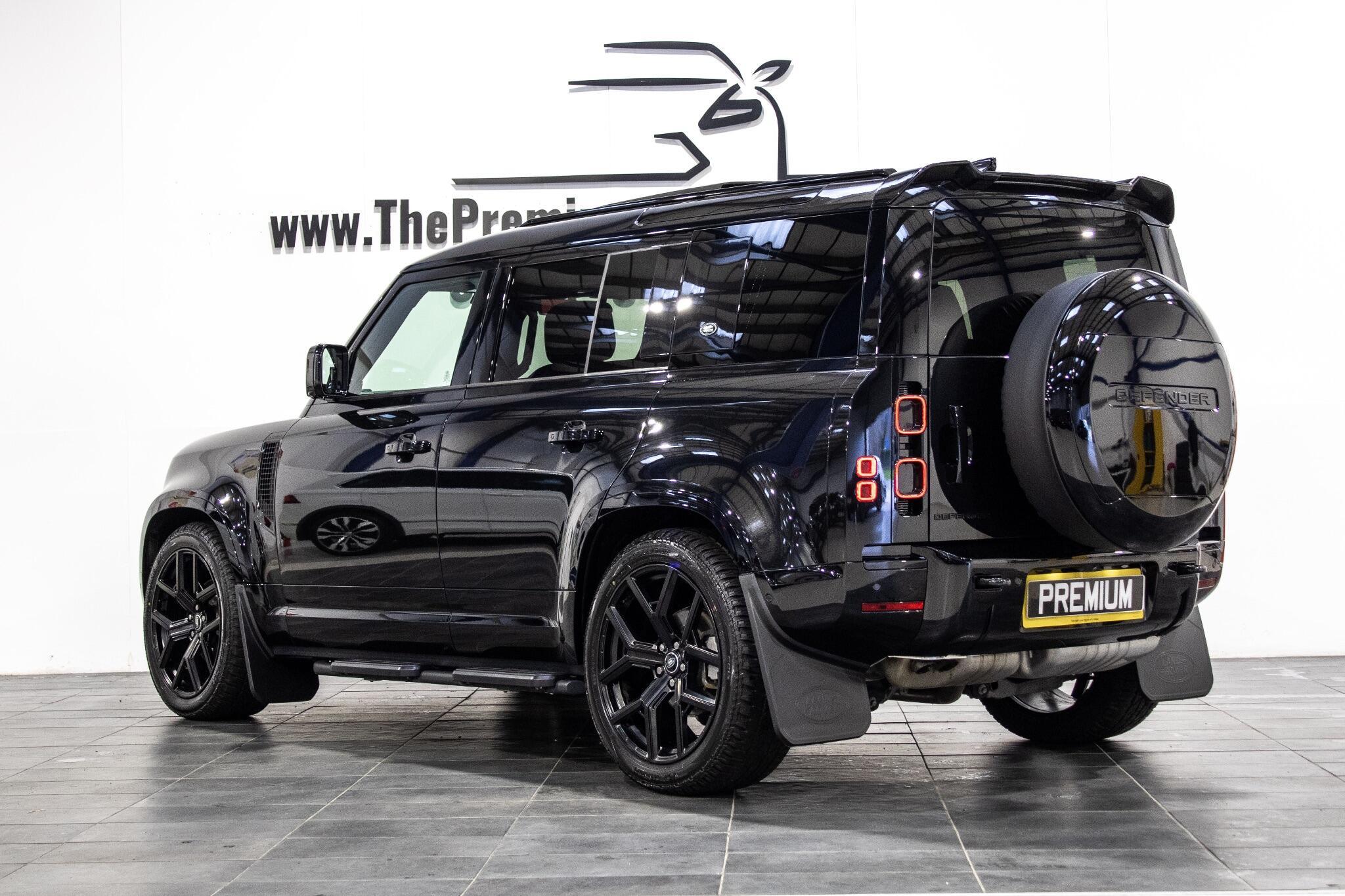Land Rover Defender 110 - Image 3