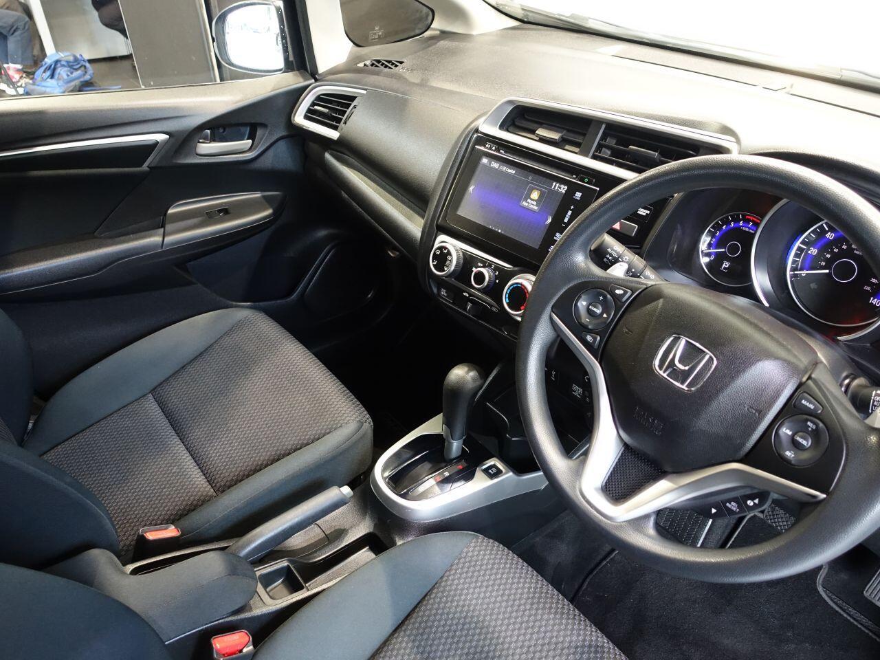 Honda Jazz - Image 2