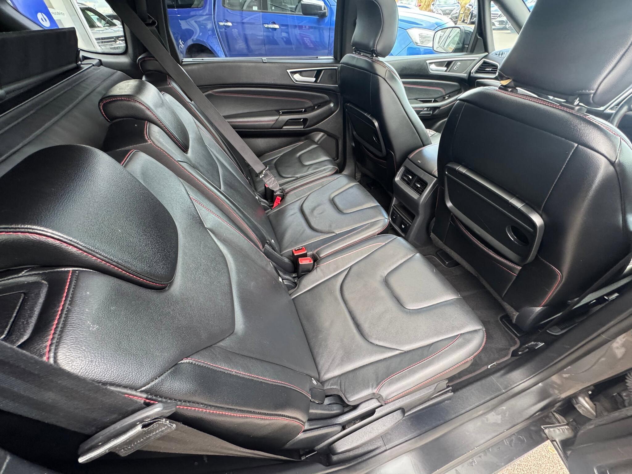 Ford S-MAX - Image 15