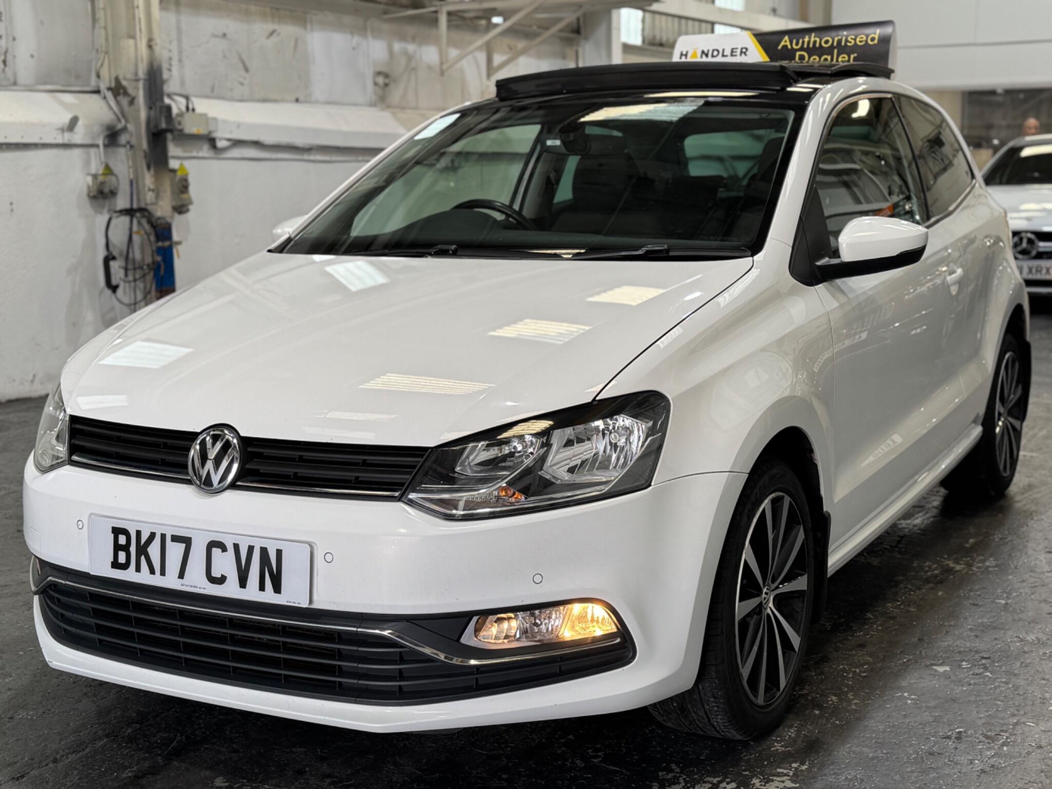 Volkswagen Polo - Image 12