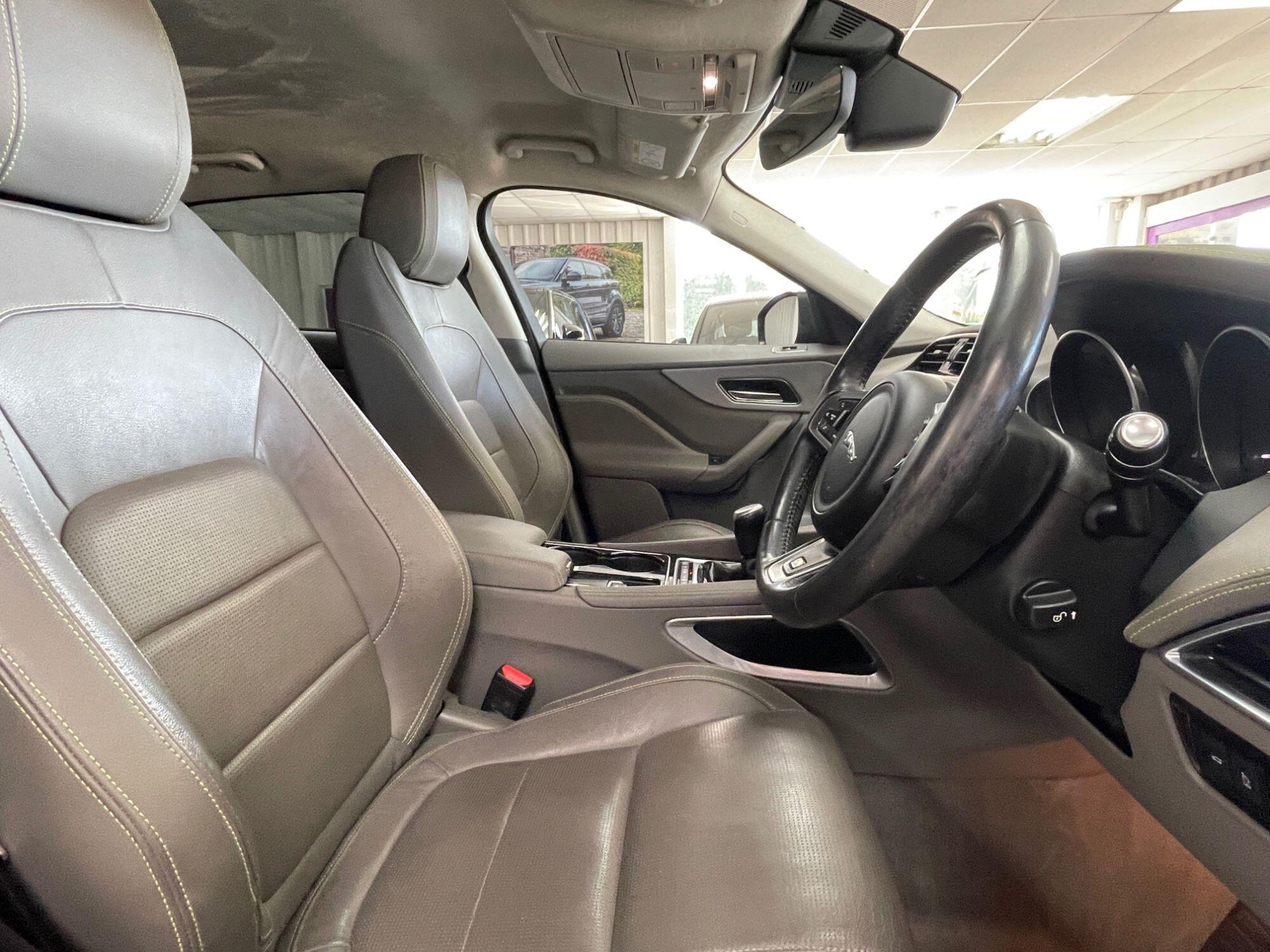 Jaguar F-Pace - Image 26