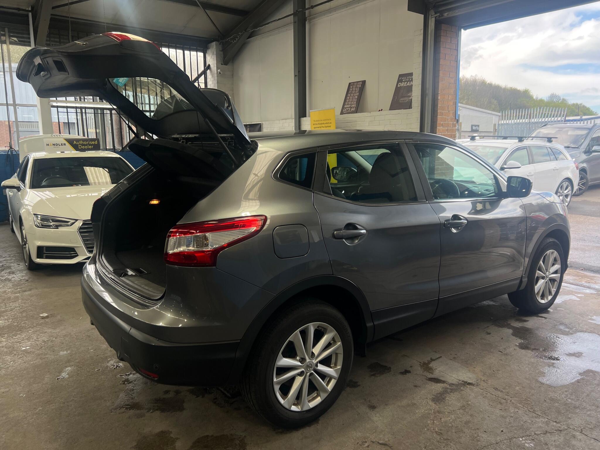 Nissan Qashqai - Image 4