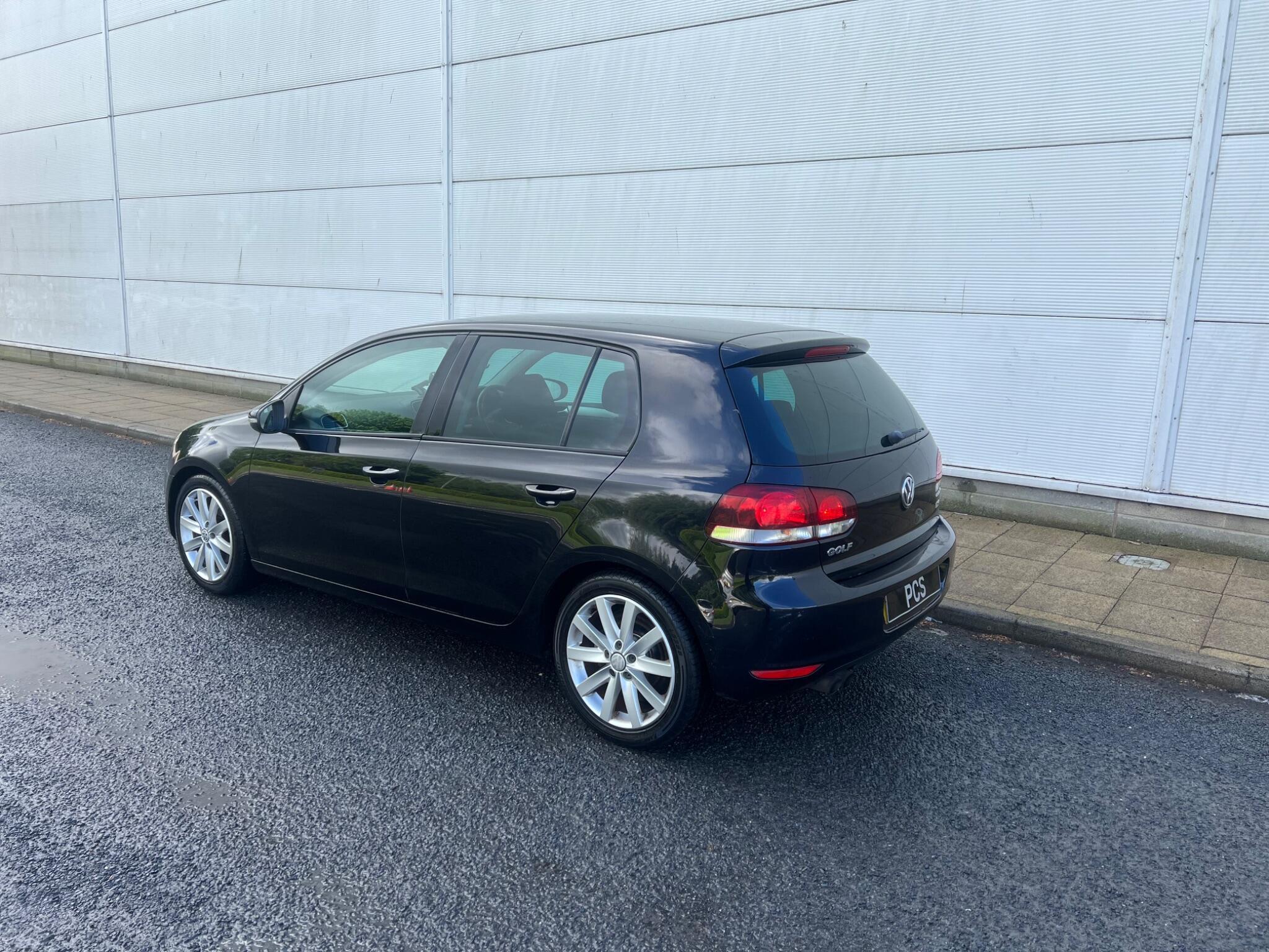 Volkswagen Golf - Image 26