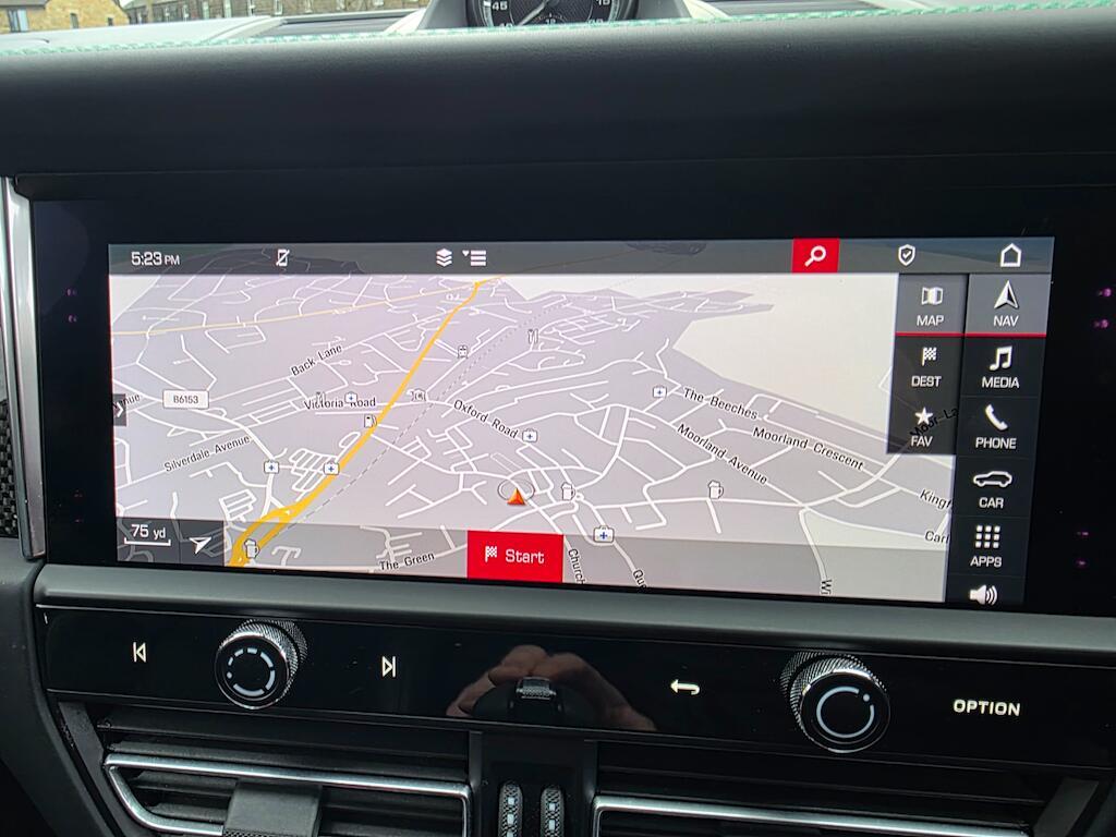 Porsche Macan - Image 48