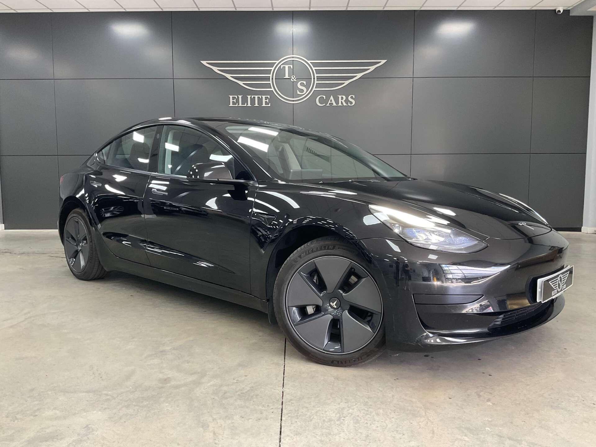 Tesla Model 3 - Image 10